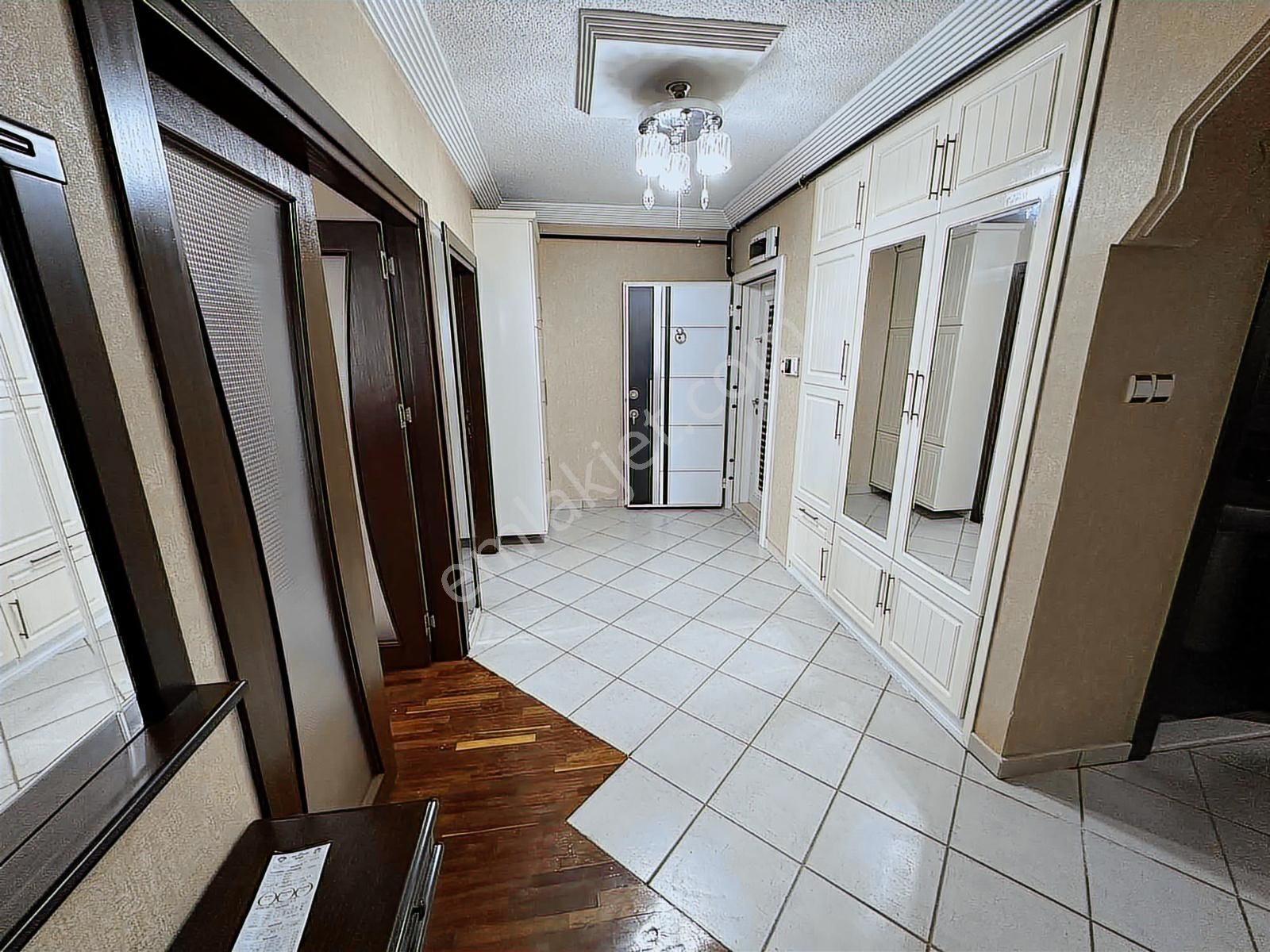 Barajyolu 2. Parsel Site İçi 3+1 Kapalı Mutfak 140m² Güney Cephe - Görsel 30