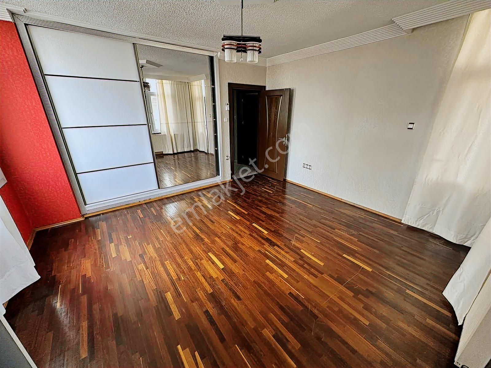 Barajyolu 2. Parsel Site İçi 3+1 Kapalı Mutfak 140m² Güney Cephe - Görsel 25