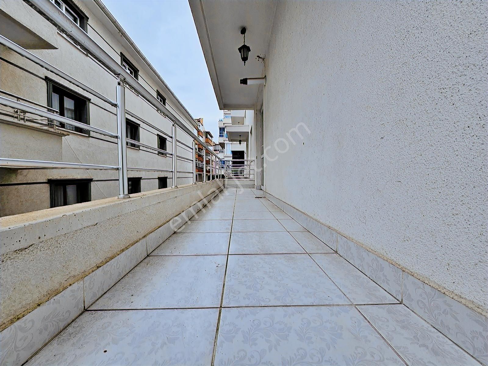 Topçu'da Yeni Binada Asansörlü 3+1 Krediye Uygun Ön Cephe Ev - Görsel 7