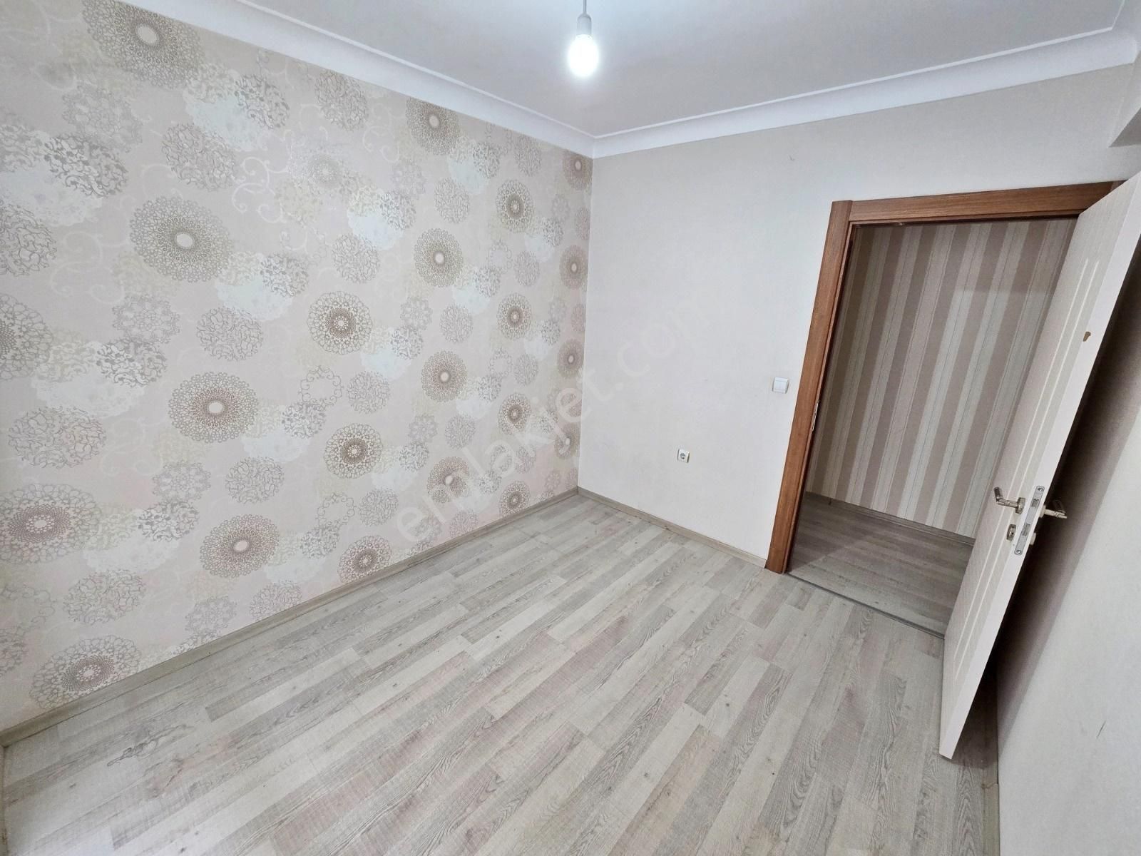 Topçu'da Yeni Binada Asansörlü 3+1 Krediye Uygun Ön Cephe Ev - Görsel 24