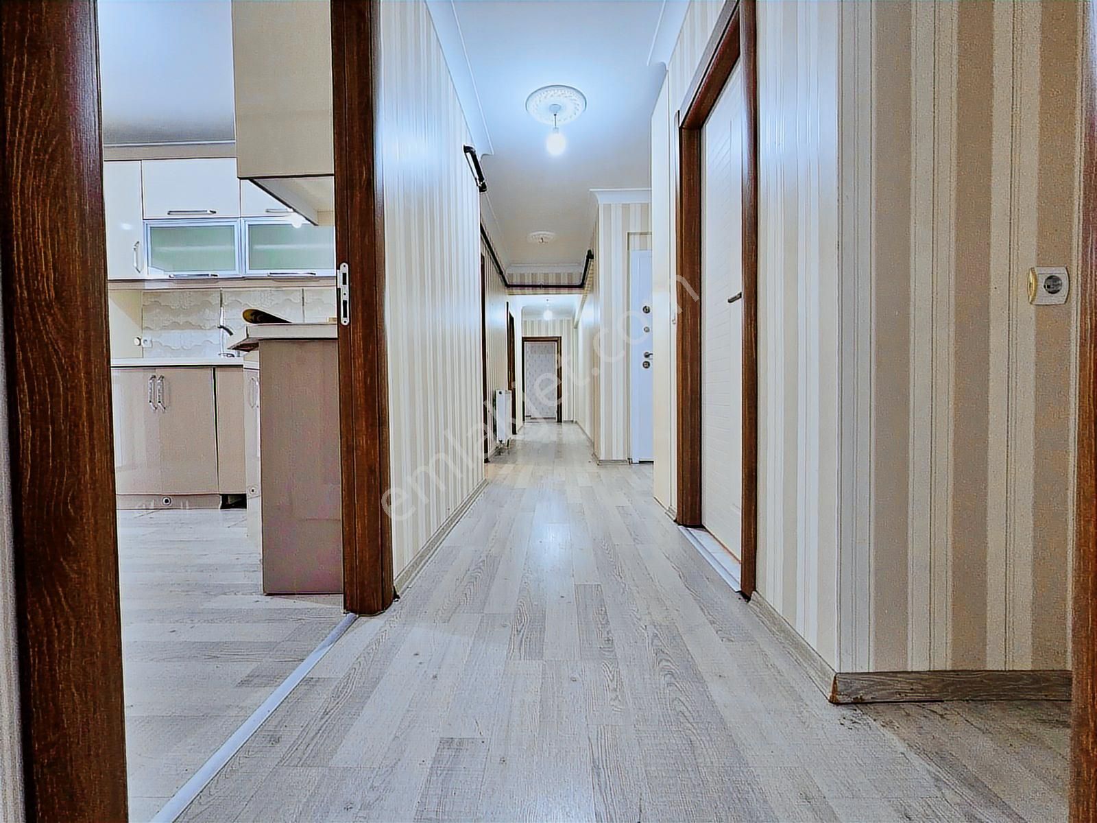 Topçu'da Yeni Binada Asansörlü 3+1 Krediye Uygun Ön Cephe Ev - Görsel 17