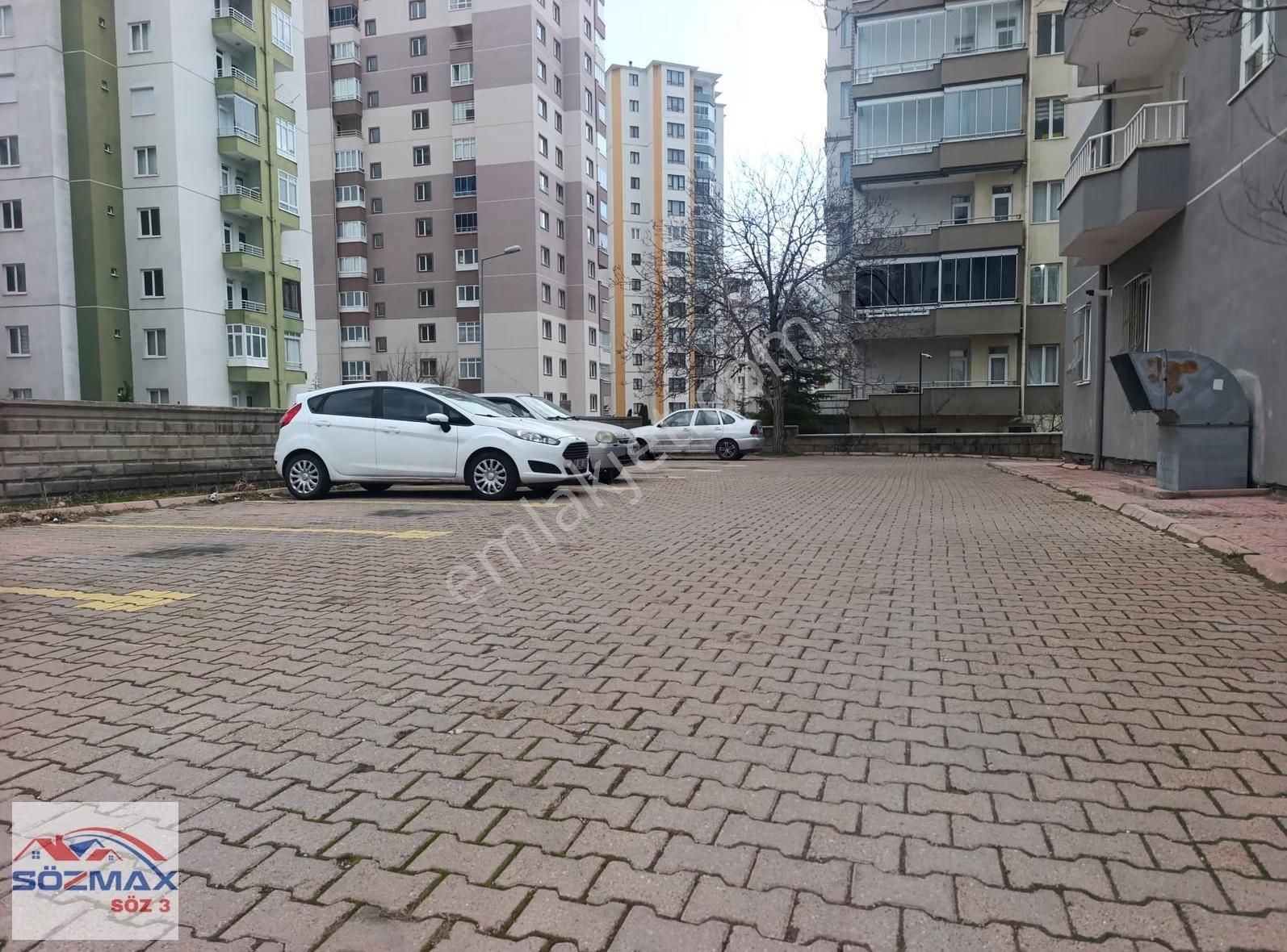 Yenidoğan Mahallesinde Çift Banyo Satılık Ara Kat Daire - Görsel 4