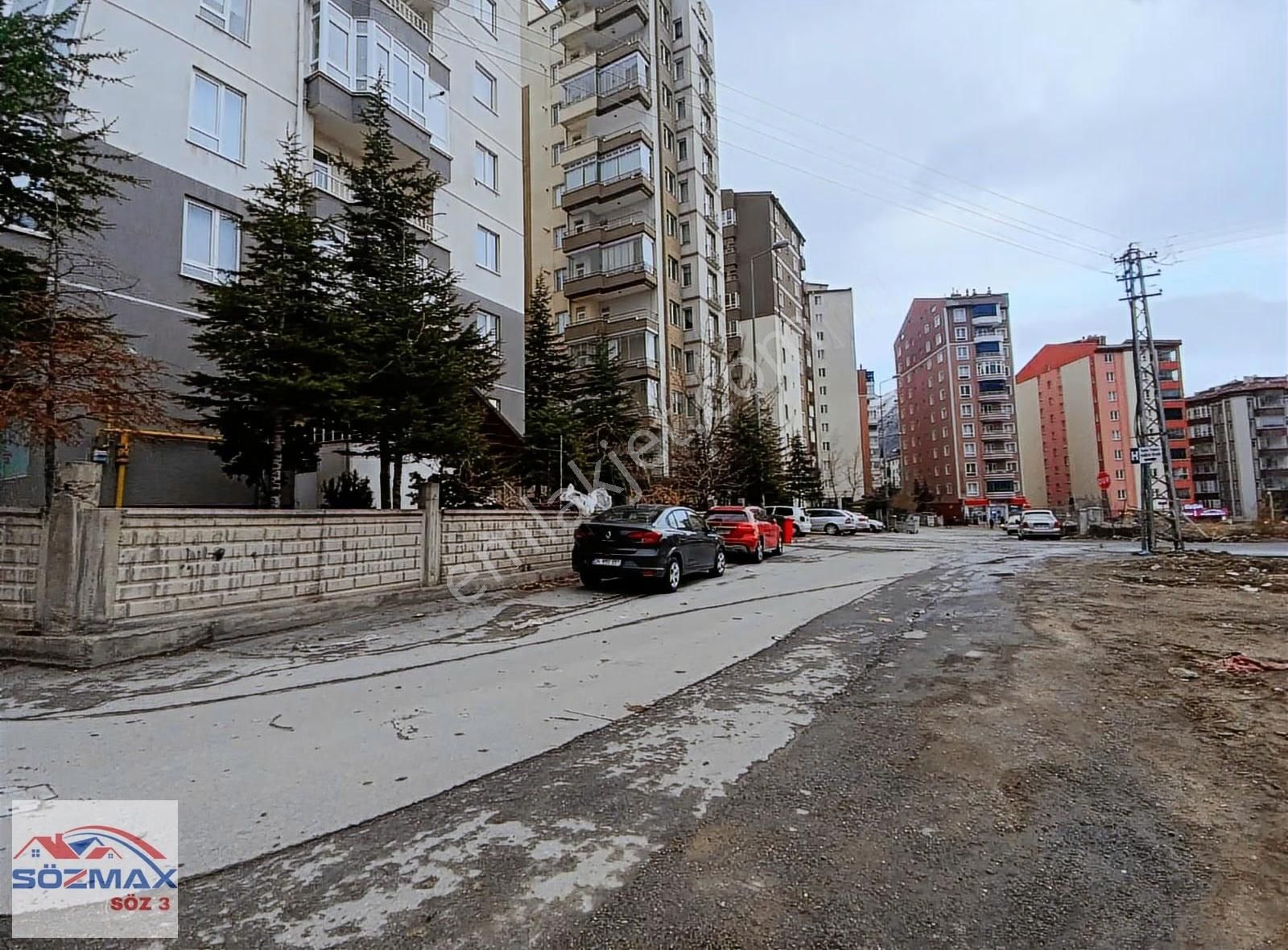 Yenidoğan Mahallesinde Çift Banyo Satılık Ara Kat Daire - Görsel 9