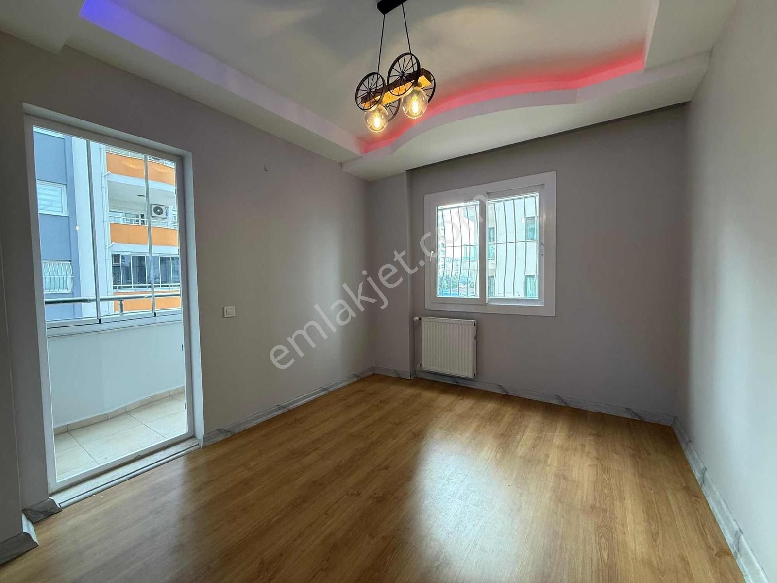 Camkule Civarı Herkat Tek Kombili Site İçi İskanlı 5+1 Satılık - Görsel 13