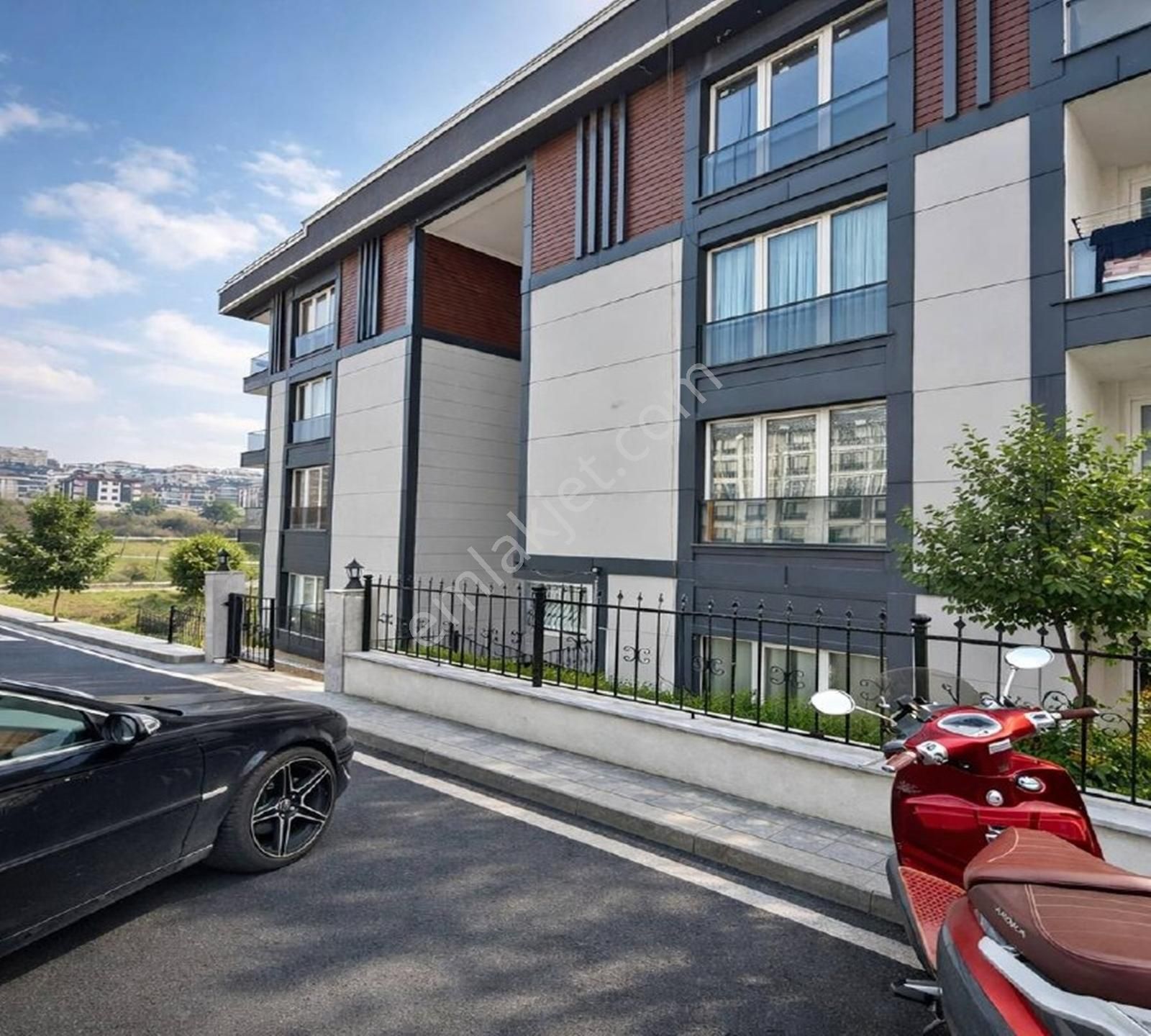 West Marina'ya Komşu Villa Tadında, Bahçe Kullanımlı 3+2 Dubleks