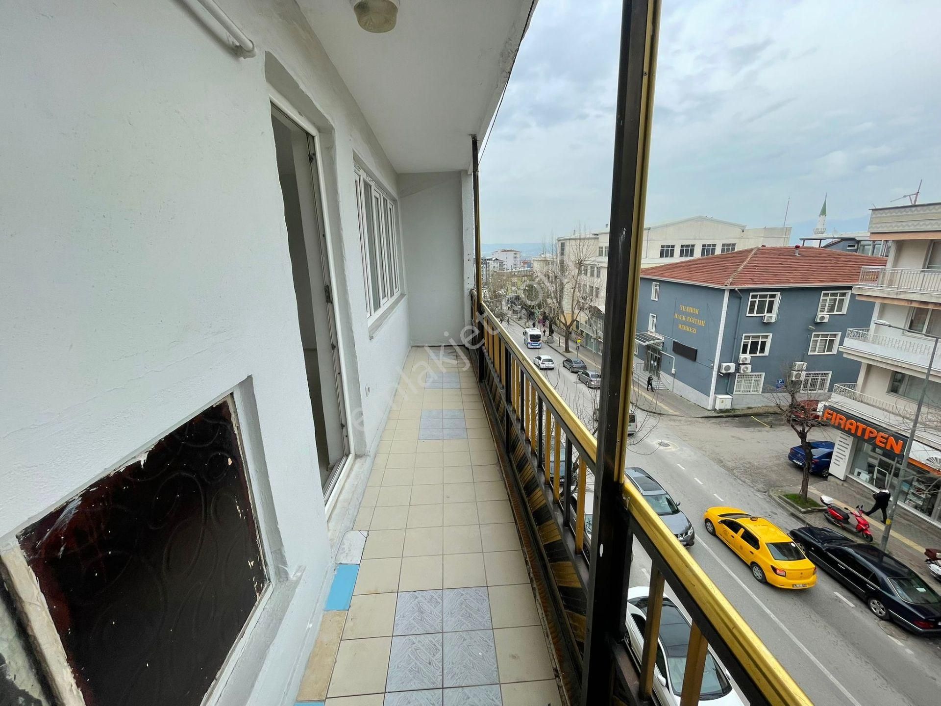 Bursa Kılıç Tan 152 Evler Cadde Üstü 3.kat 120m2 Kiralık 2+1 Daire - Görsel 14