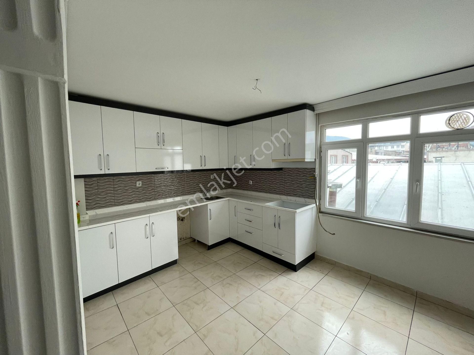Bursa Kılıç Tan 152 Evler Cadde Üstü 3.kat 120m2 Kiralık 2+1 Daire - Görsel 17