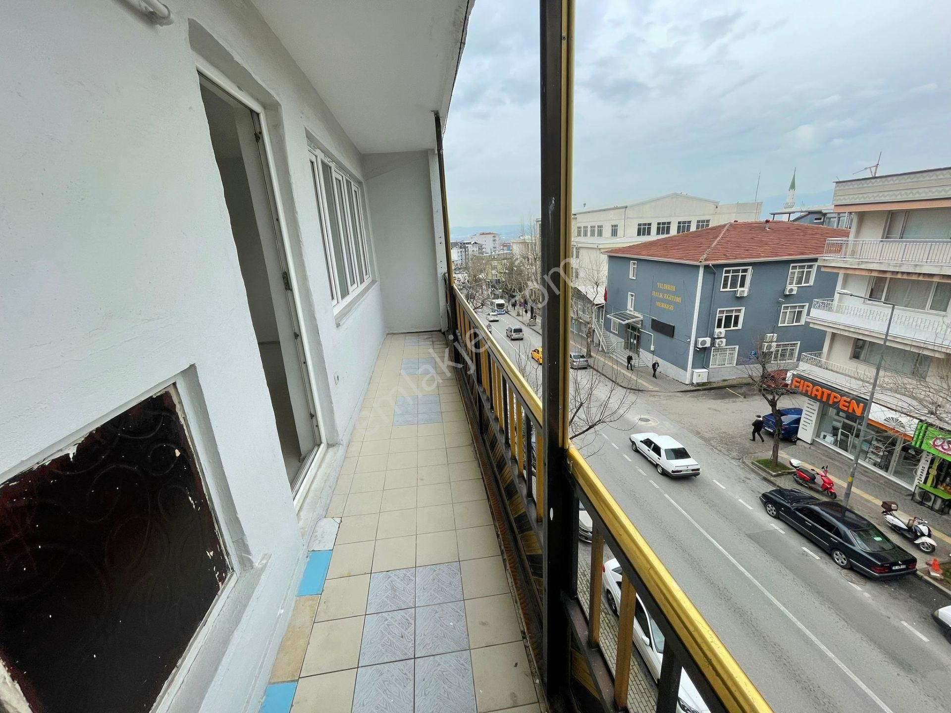 Bursa Kılıç Tan 152 Evler Cadde Üstü 3.kat 120m2 Kiralık 2+1 Daire - Görsel 13
