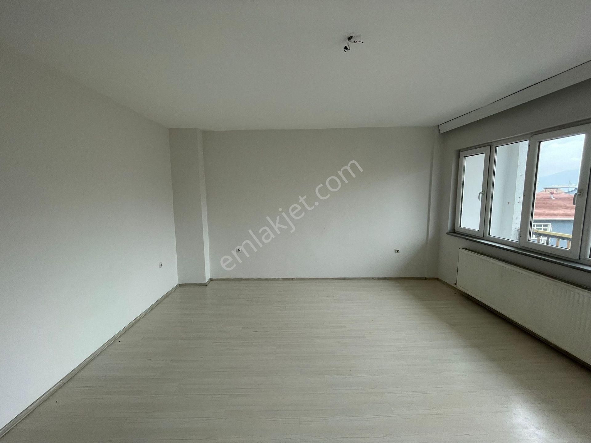 Bursa Kılıç Tan 152 Evler Cadde Üstü 3.kat 120m2 Kiralık 2+1 Daire - Görsel 11