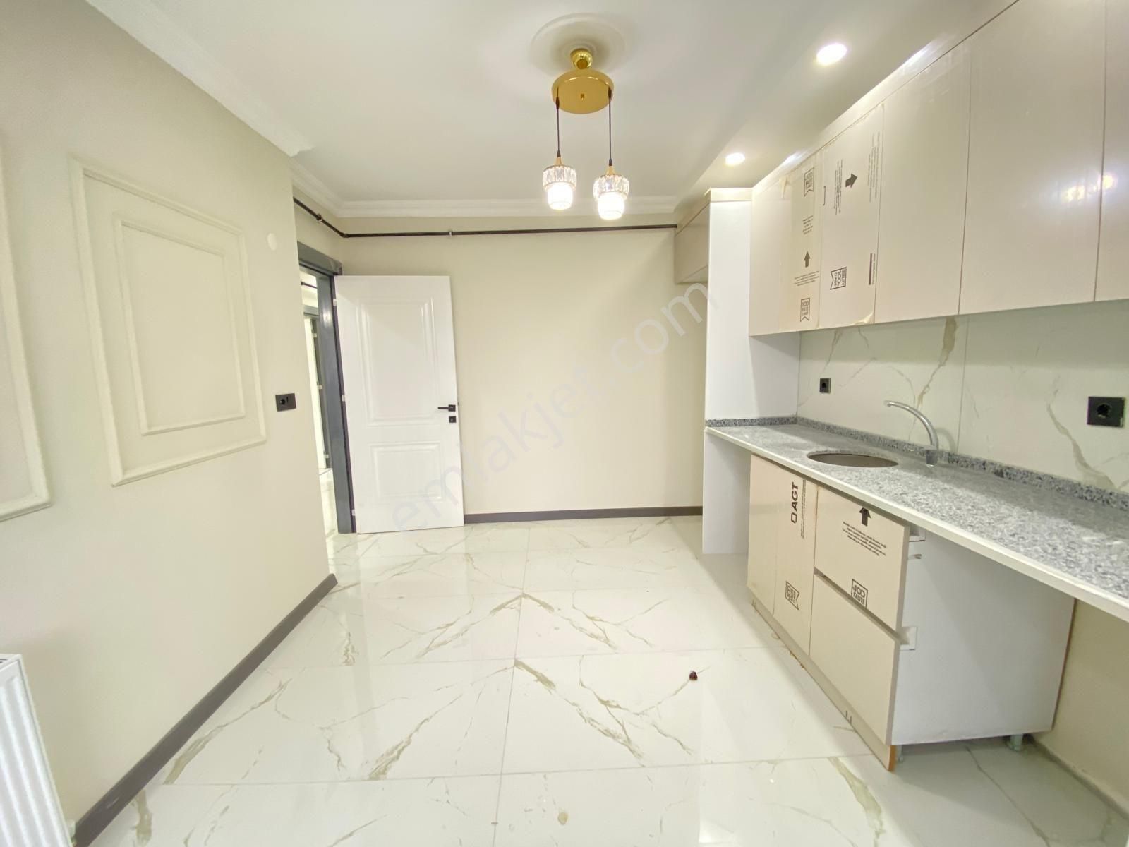 Tepe Mevkiinde Manzaralı 2+1 Lüks Daire Geniş Ve Ferah Yaşam - Görsel 7