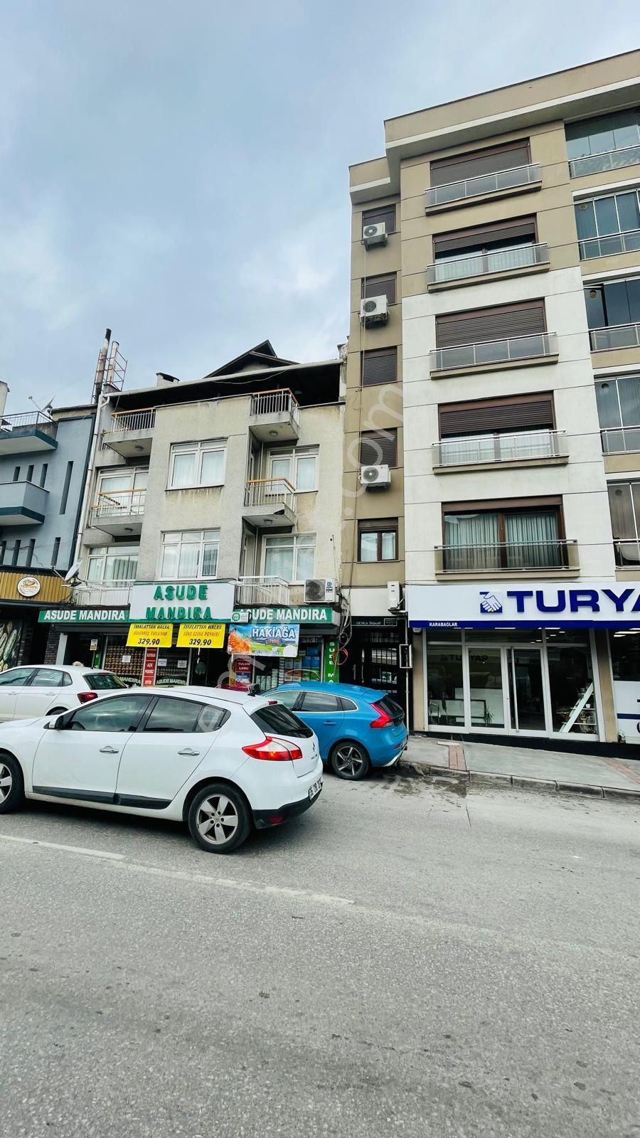 Saim Çıkrıkçı Caddesi Üzerinde Bakımlı 2+1 Kiralık Daire - Görsel 3