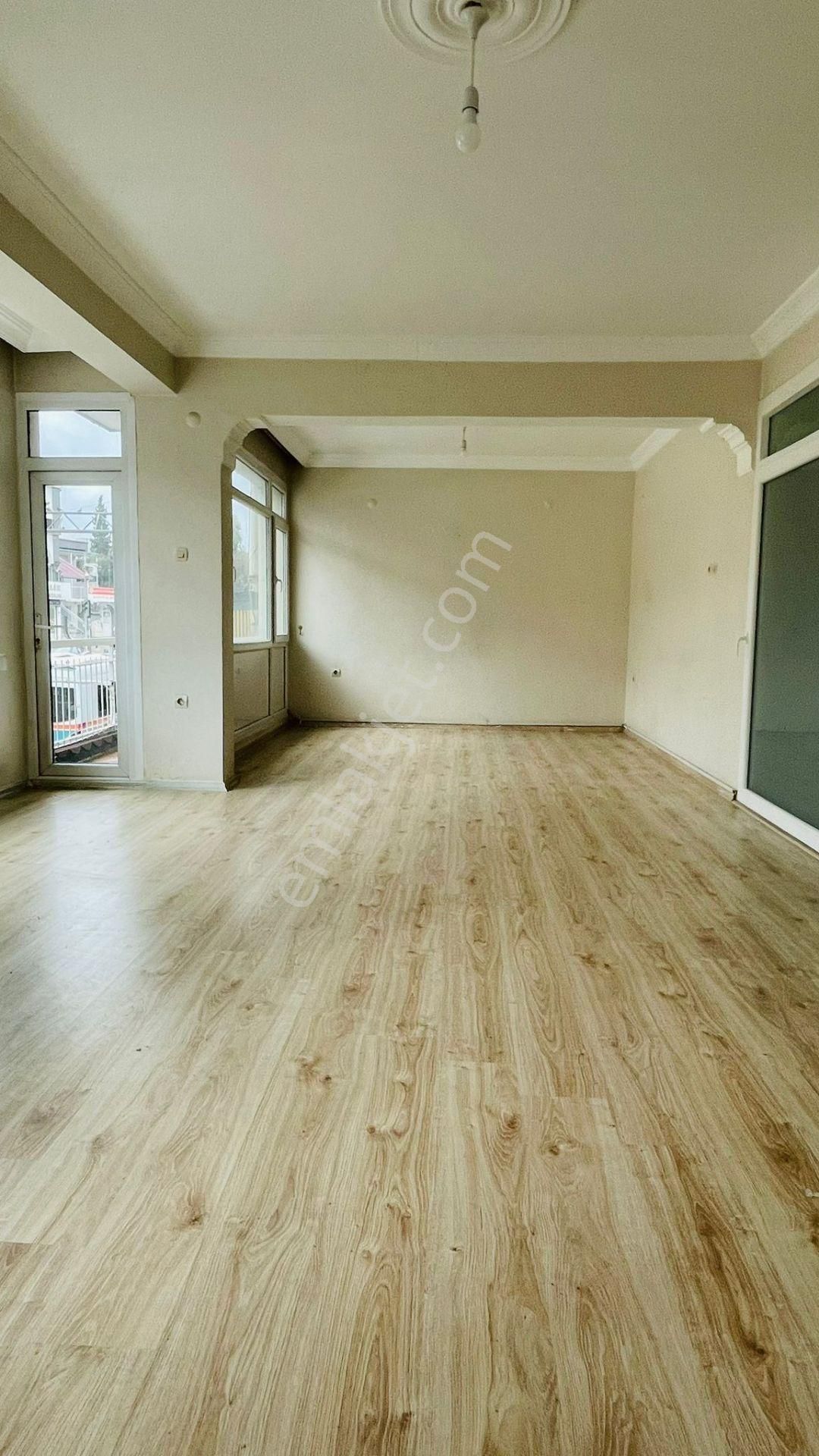 Saim Çıkrıkçı Caddesi Üzerinde Bakımlı 2+1 Kiralık Daire - Görsel 9