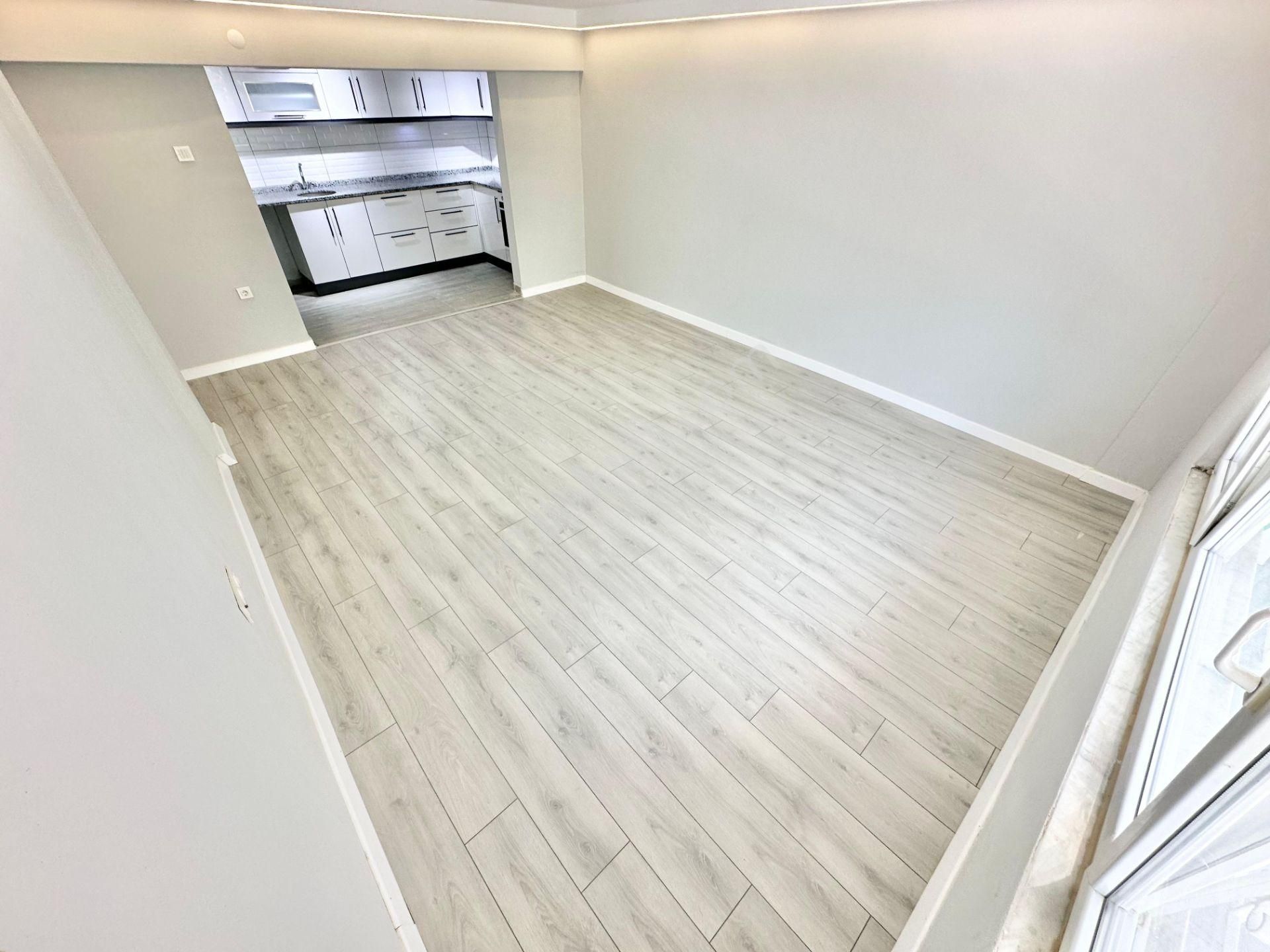 ꧁akçay Ay Emlaktan꧂ Denize Sadece 100 M Müstakil Tadında Bahçe Kullanımlı Satılık 2+1 Daire - Görsel 5