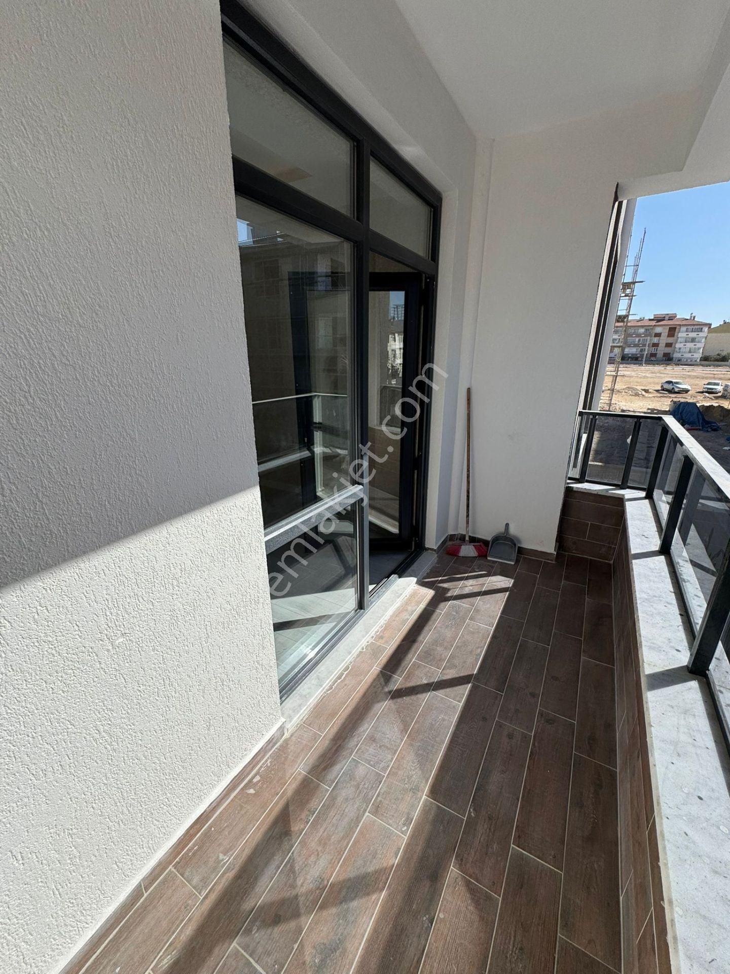 Emrah Çiftci'den Selçuklu Sancak Mahallesi Veysel Karani Caddesi Yanı Satılık 3+1 Lüks Daireler - Görsel 34