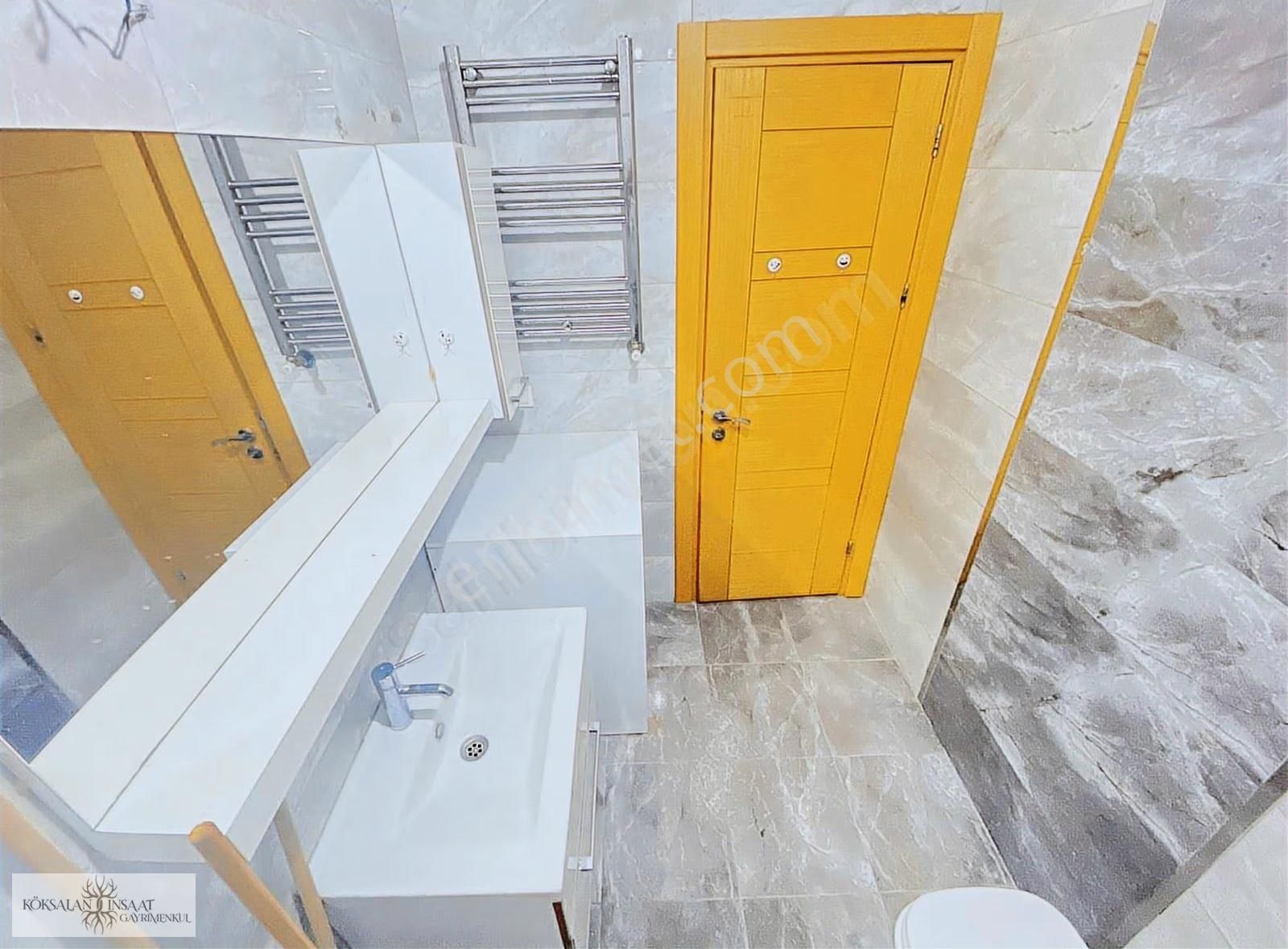 Köksalandan Yalı Sahilde 1.kat Ön Köşe Cephe Ebeveyn Banyolu 3+1 - Görsel 25