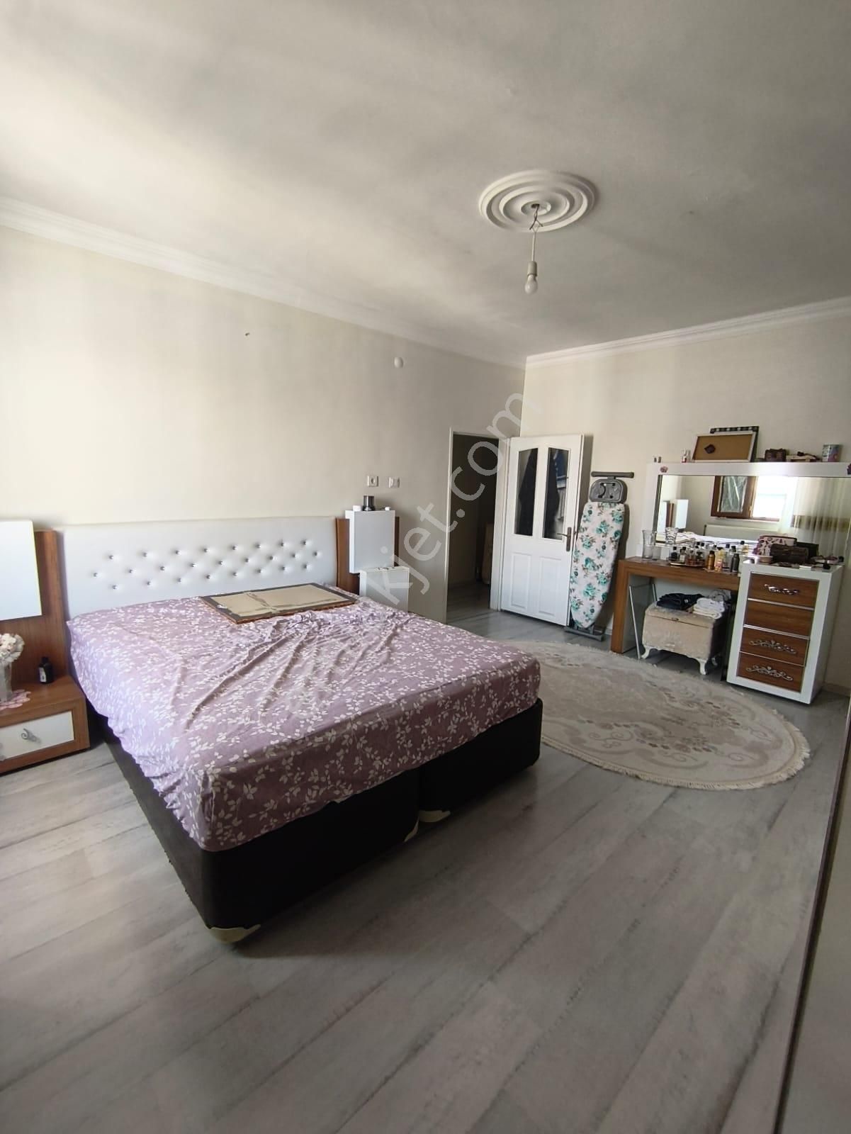 Makrolife Gayrimenkul'den Yeniyol Bakımlı 3+1 Satılık Son Kat Daire - Görsel 16