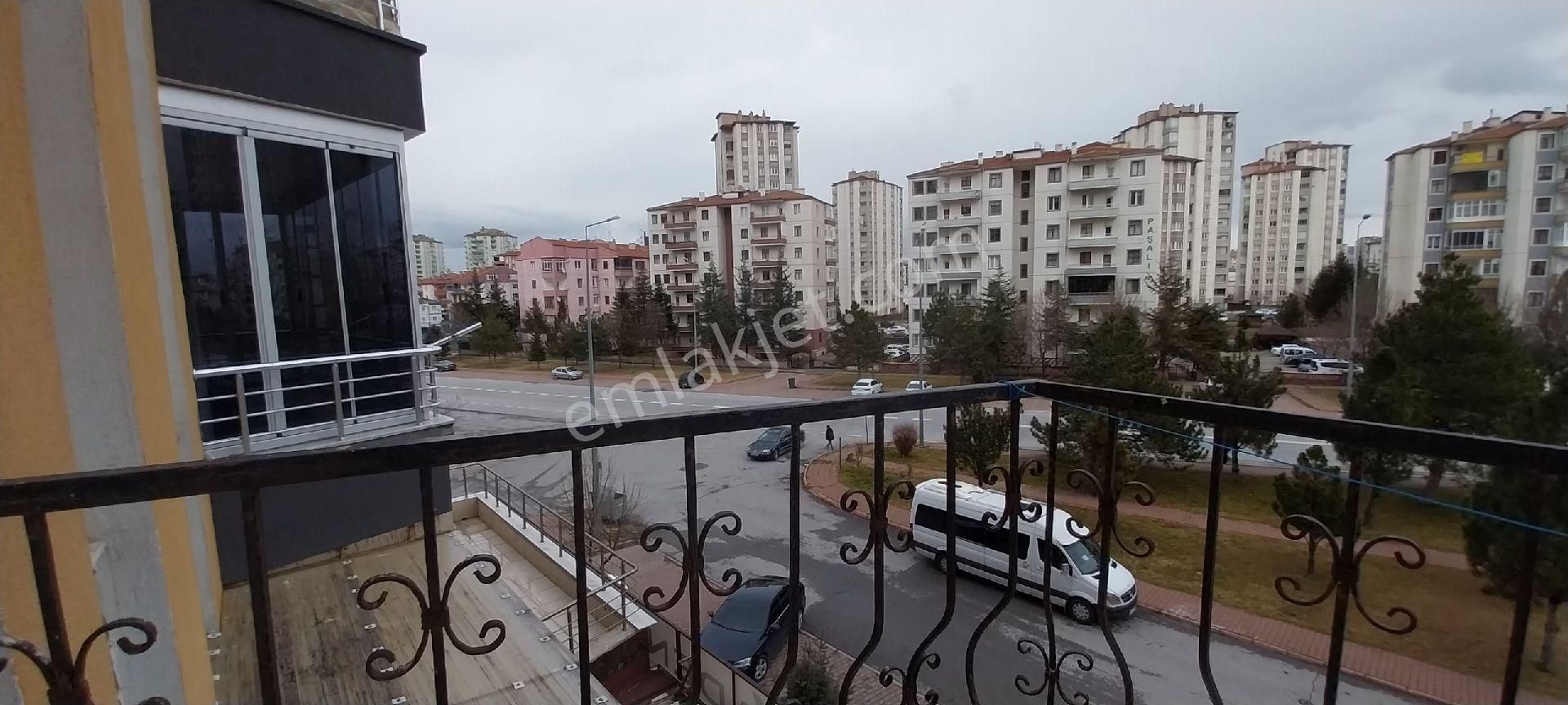 Kayseri Melikgazi Kiralık 3+1 Kombili Daire - Görsel 12
