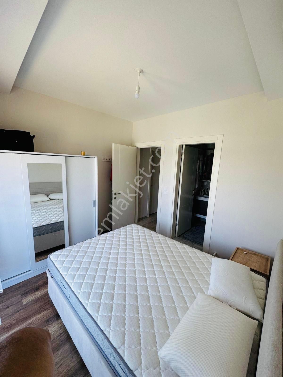 Kuşadası Denize Yakıın 3+1 Havuzlu Villa - Görsel 26