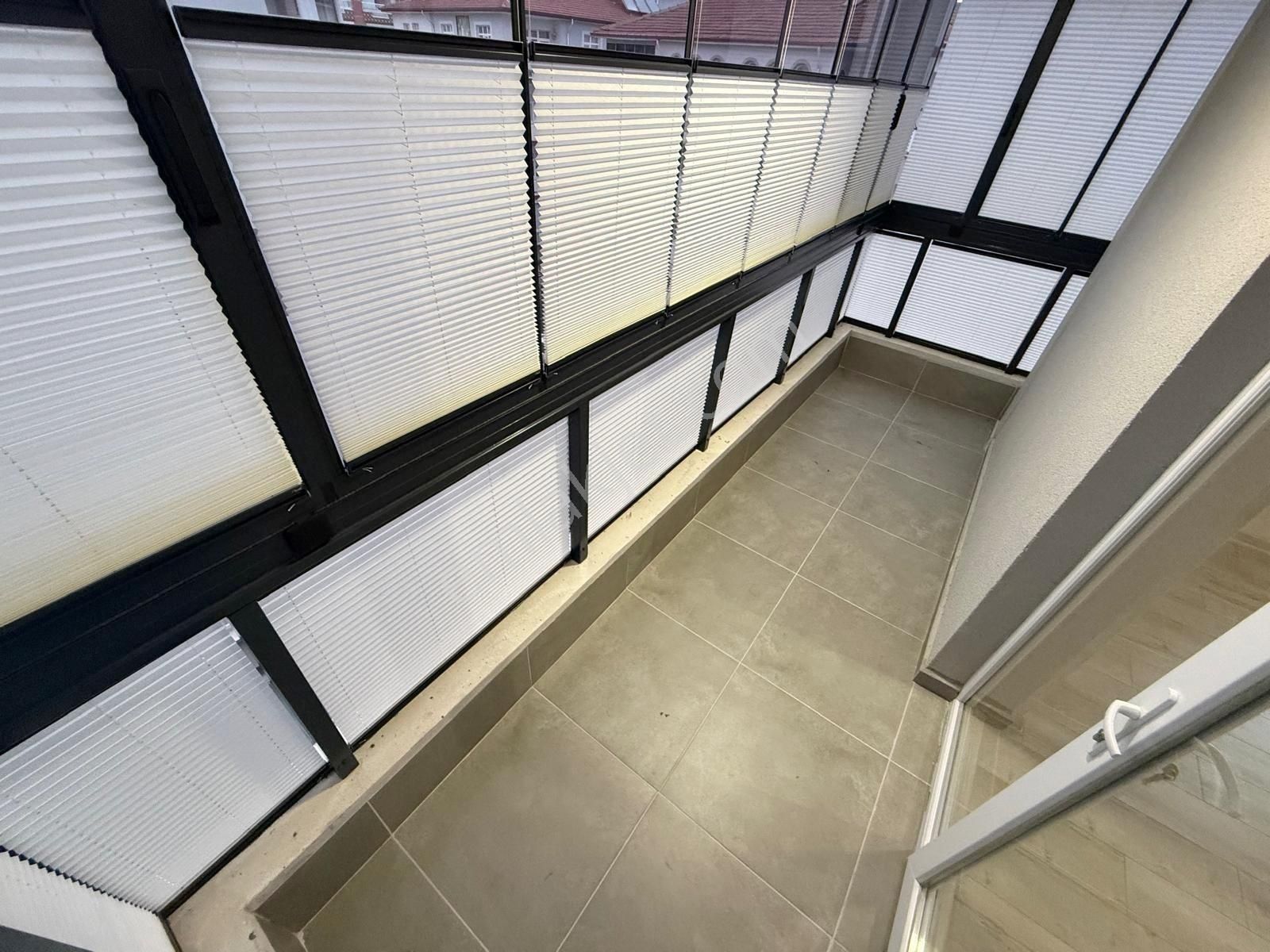 Cumhuriyet Mahallesi Merkezde Süper Lüx 2+1 - Görsel 8