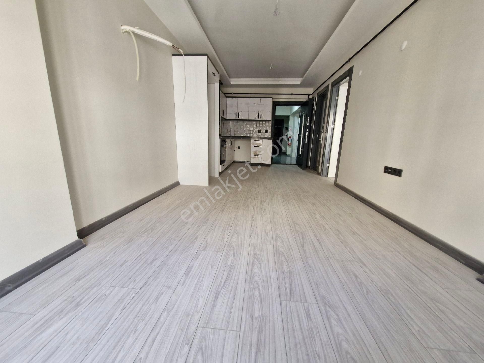 Girne Bulvarında Sıfır Asansörlü Otoparklı 1+1 Balkonlu Mkd Emlak - Görsel 30