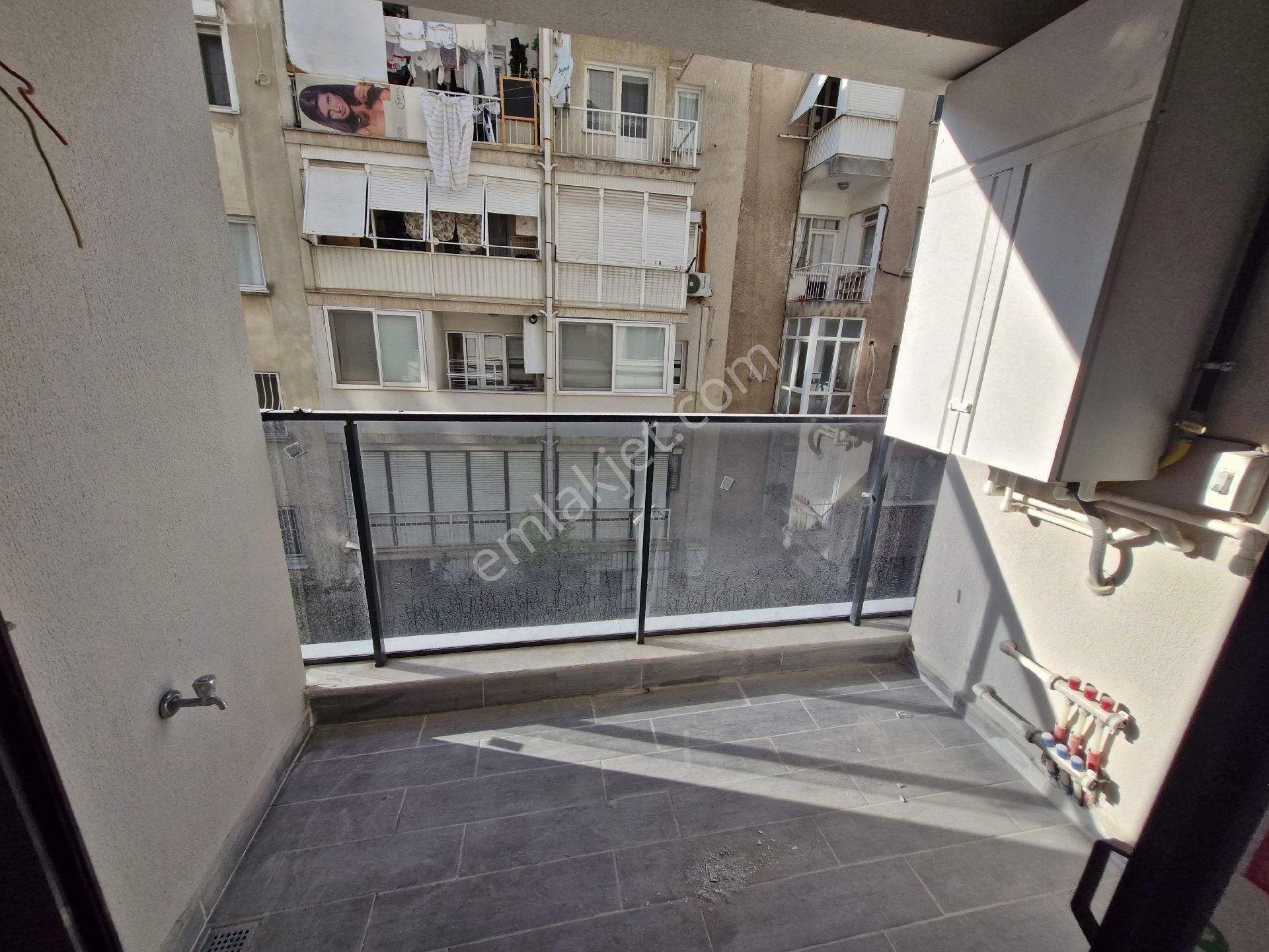 Girne Bulvarında Sıfır Asansörlü Otoparklı 1+1 Balkonlu Mkd Emlak - Görsel 8