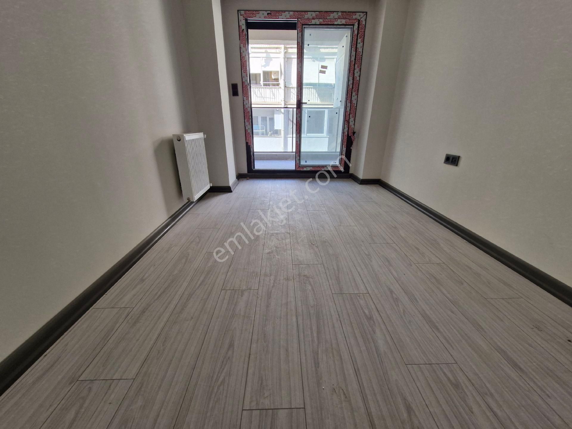 Girne Bulvarında Sıfır Asansörlü Otoparklı 1+1 Balkonlu Mkd Emlak - Görsel 28