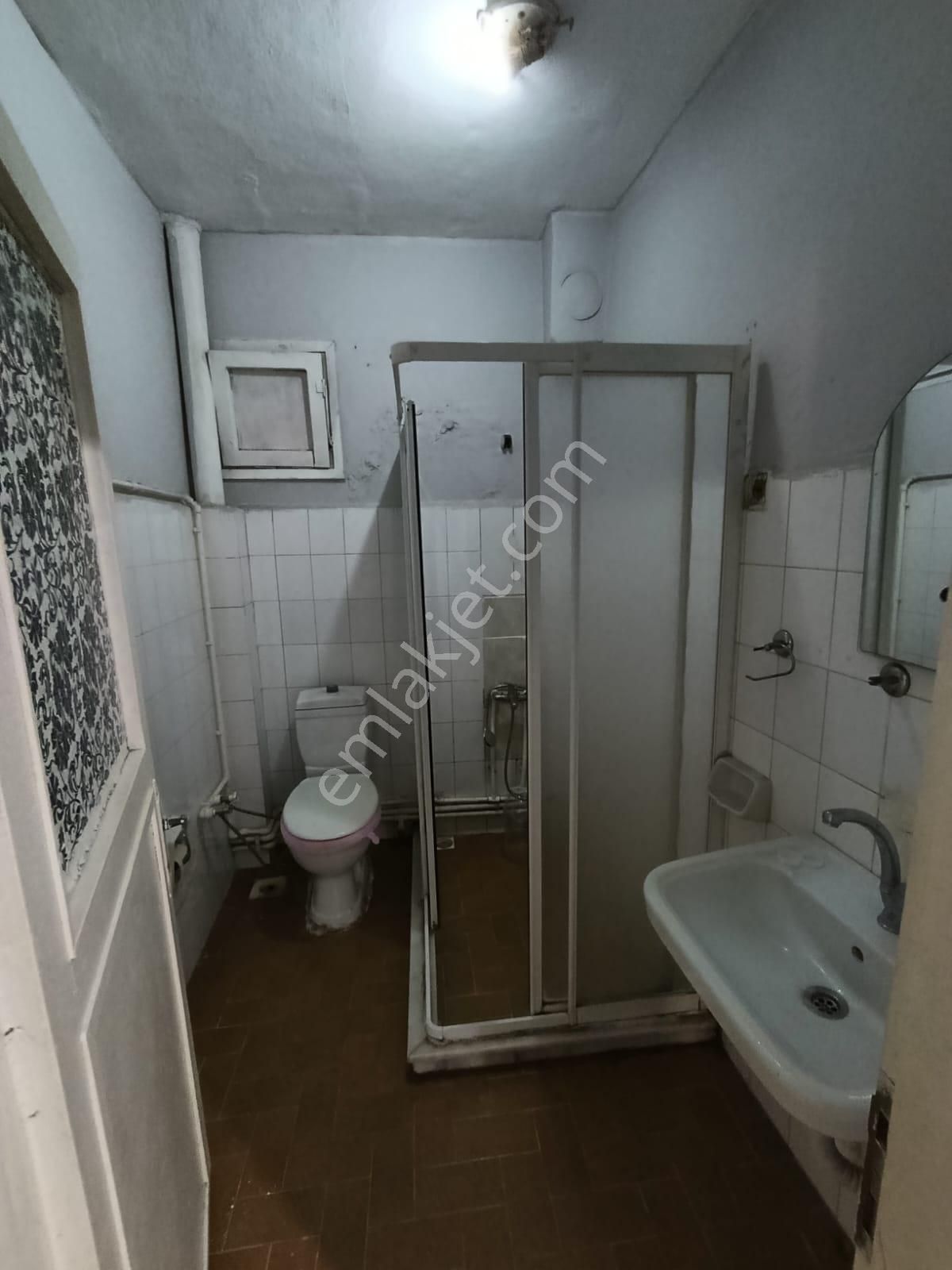 Kiralık 1+1 Daire - Feriköy, Yay Meydanı Caddesi Üzeri - Görsel 11