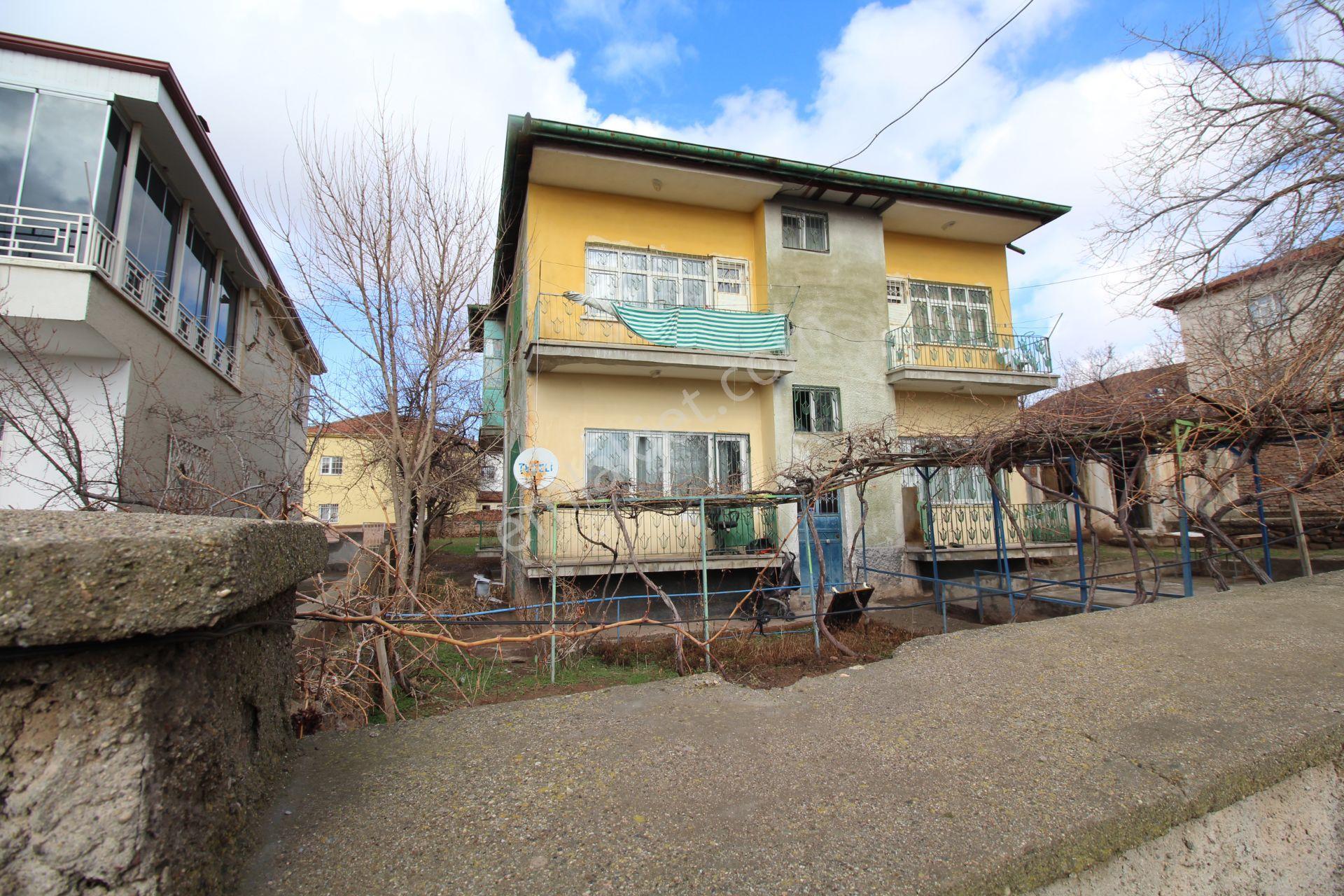 Aksaray Bahçeli Mh Mezarlık Yanında Müstakil Ev Ve Arsası(700m²) - Görsel 17