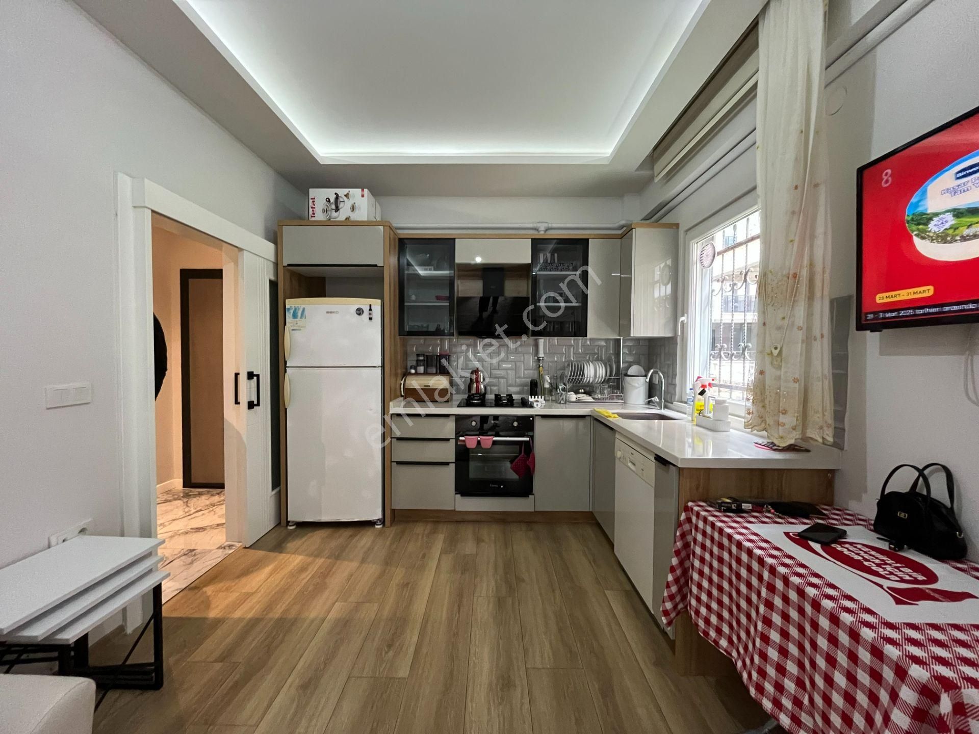 🔴yetkili Güç'ten Akçay'da 4 Yaşında Cam Balkonlu Doğalgazlı Satılık 1+1 Daire - Görsel 4