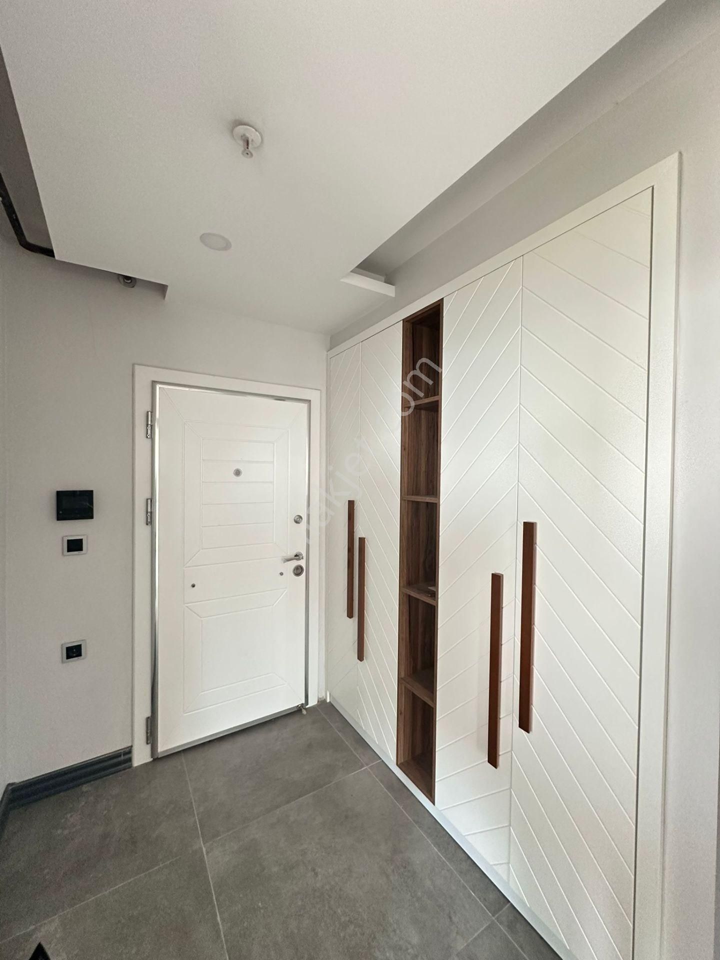 İz'den Gürselpaşa'da Havuzlu Sosyal Donatılı Yılın Dairesi - Görsel 11