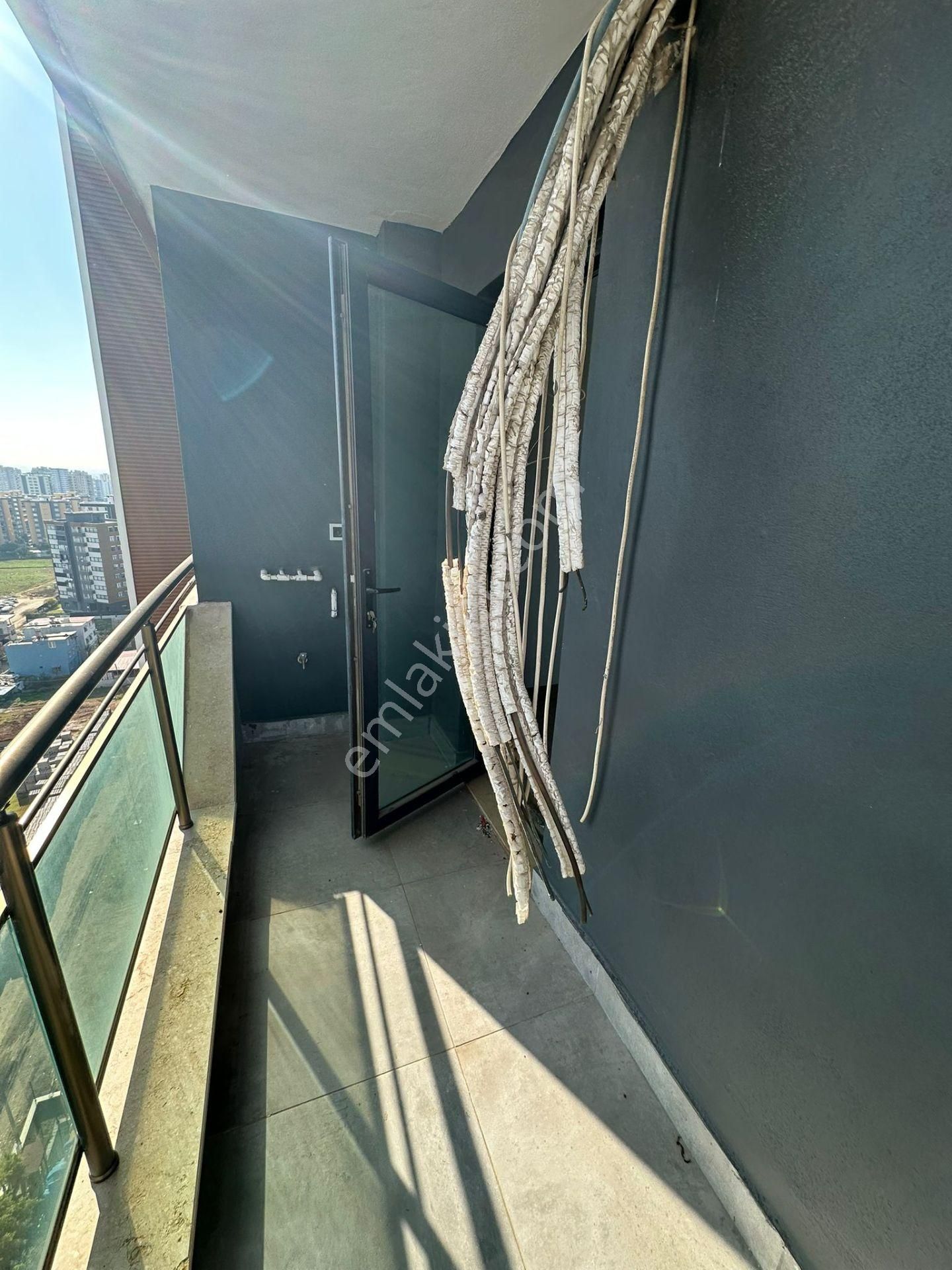 İz'den Gürselpaşa'da Havuzlu Sosyal Donatılı Yılın Dairesi - Görsel 28