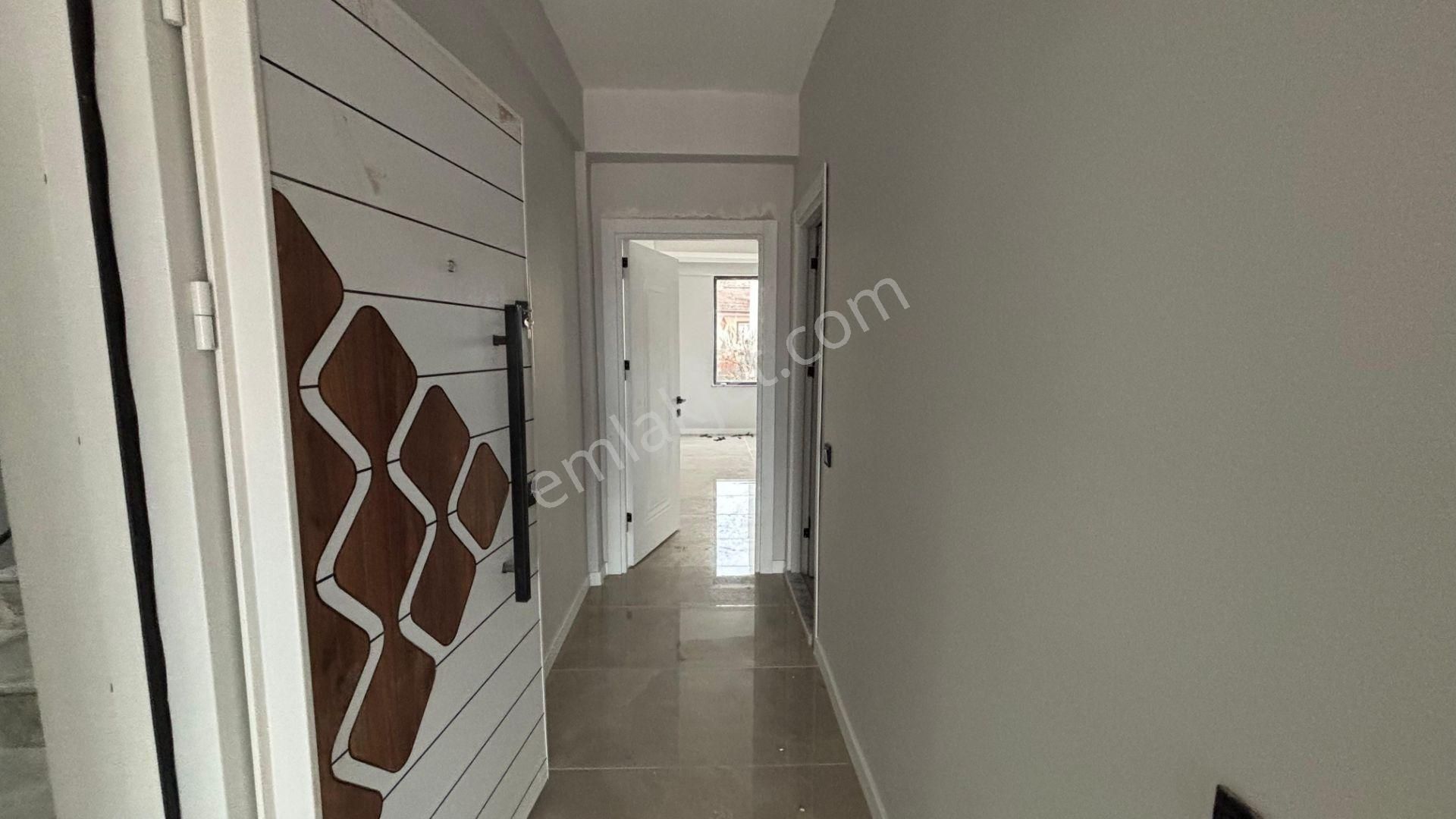 !! Recep Ümit'ten Şirintepe Mahallesinde Muzaffer Çil Anadolu Lisesi Yakını 2+0 Fırsat Daire !! Ce - Görsel 14