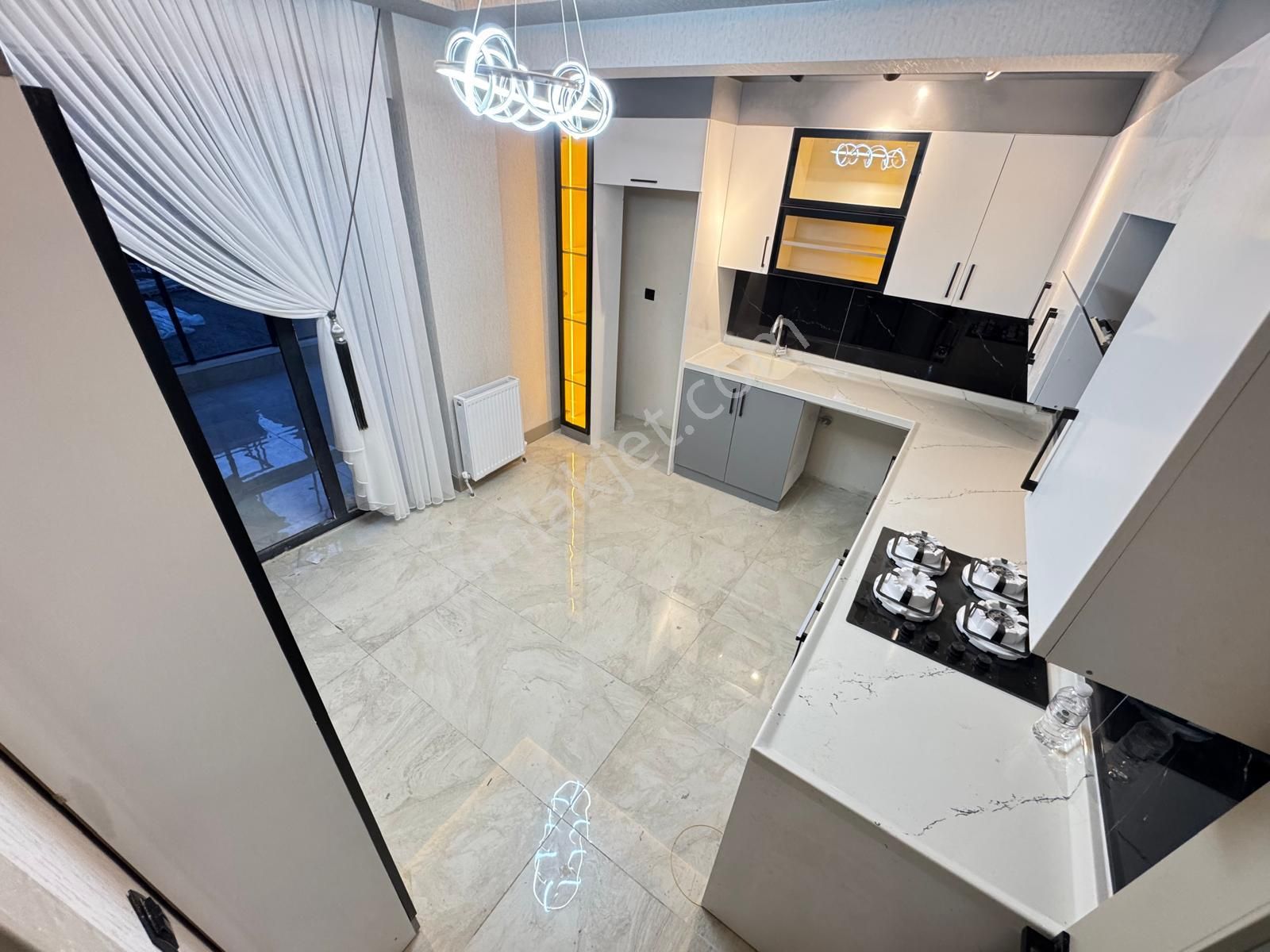 Yenikent Menderes'te 3+1 Şık Tasarımıyla Ultra Lüx Satılık Daire - Görsel 8