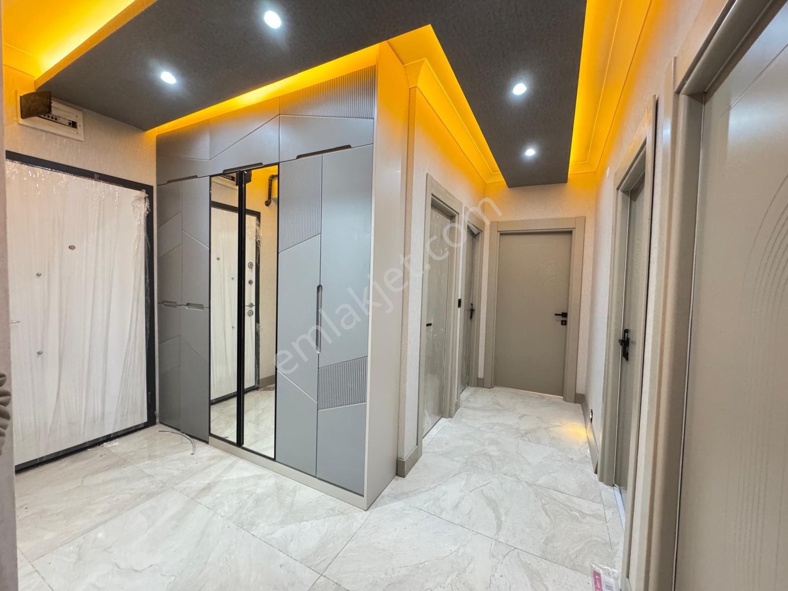 Yenikent Menderes'te 3+1 Şık Tasarımıyla Ultra Lüx Satılık Daire - Görsel 32