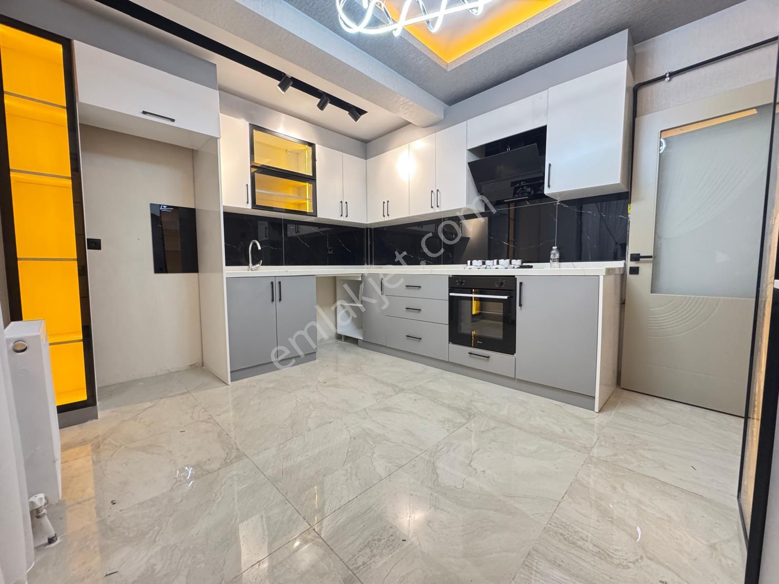 Yenikent Menderes'te 3+1 Şık Tasarımıyla Ultra Lüx Satılık Daire - Görsel 6