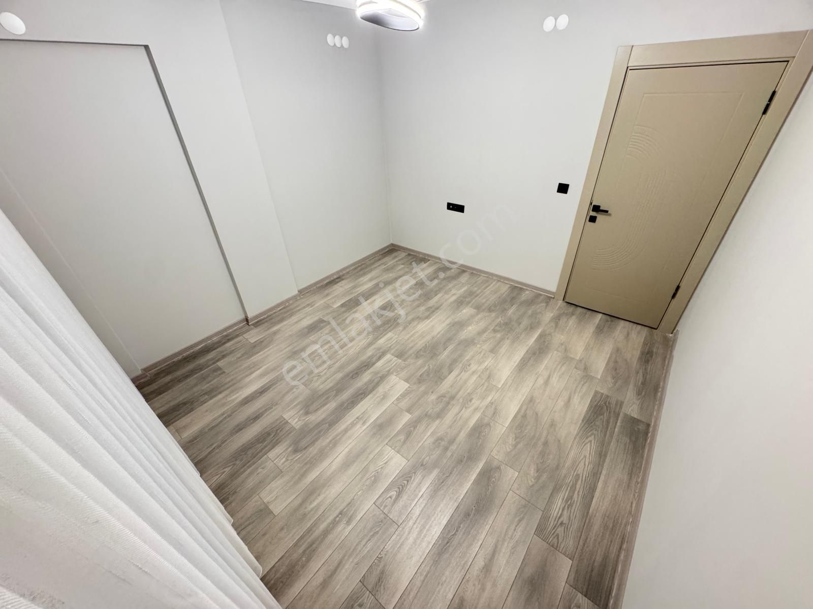 Yenikent Menderes'te 3+1 Şık Tasarımıyla Ultra Lüx Satılık Daire - Görsel 23