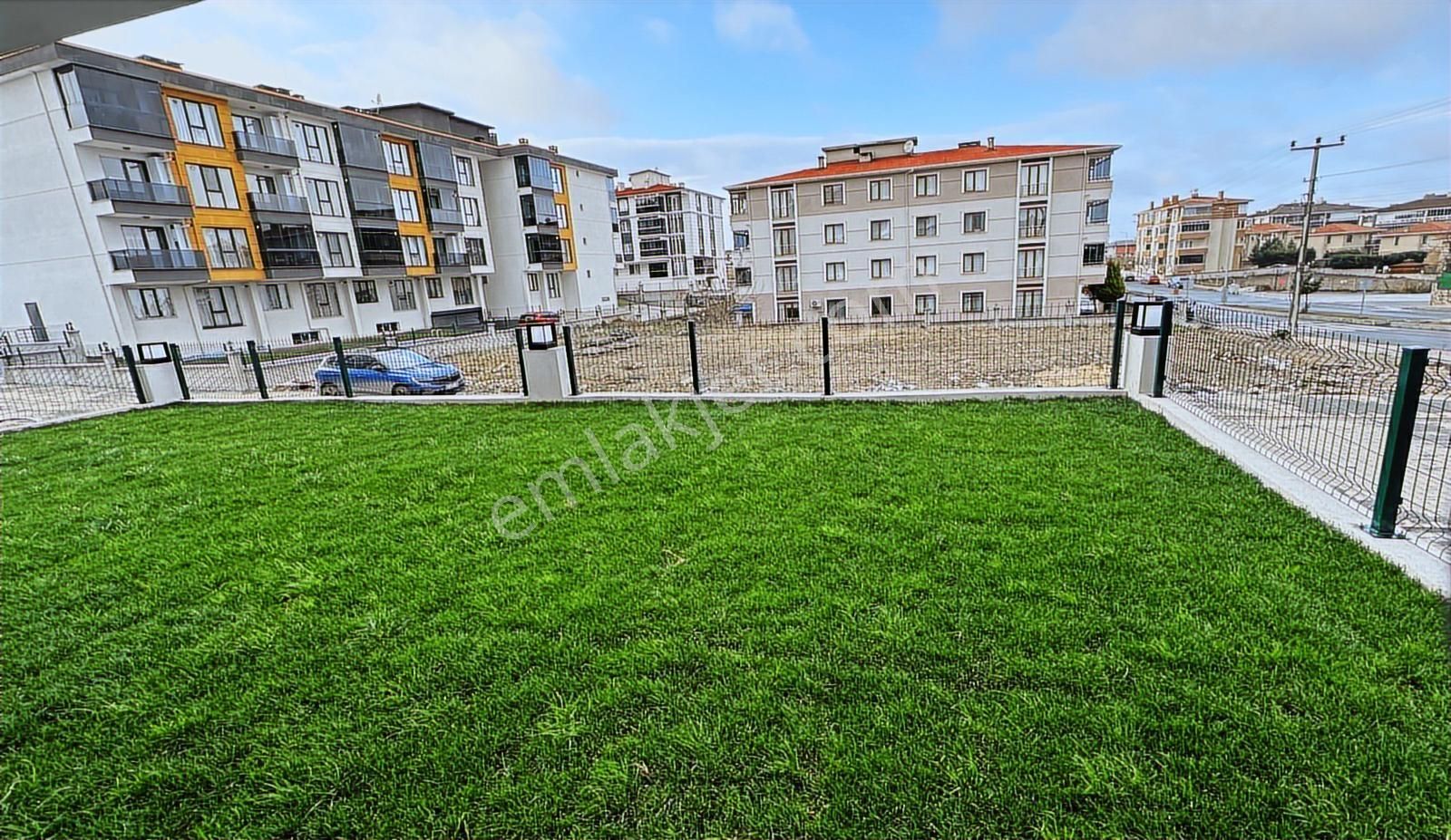 Redstone'dan 33 M ² Bahçe Kullanım Alanlı Site İçi 1+1 Daire - Görsel 19