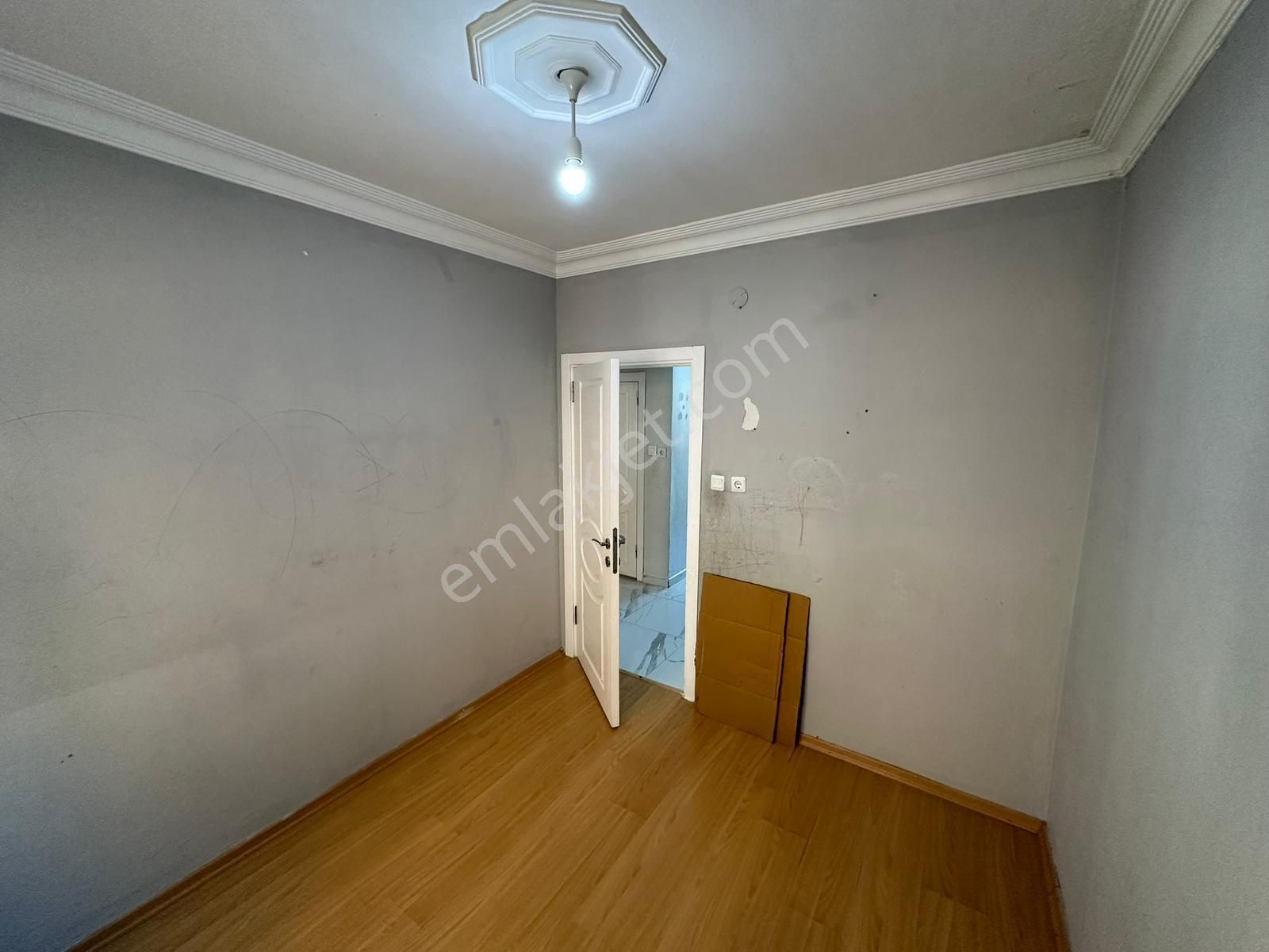 Efka Gayrimenkulden Yenibosna Metro Metrobüse Yakın Satılık 80 M2 2+1 Daire - Görsel 8