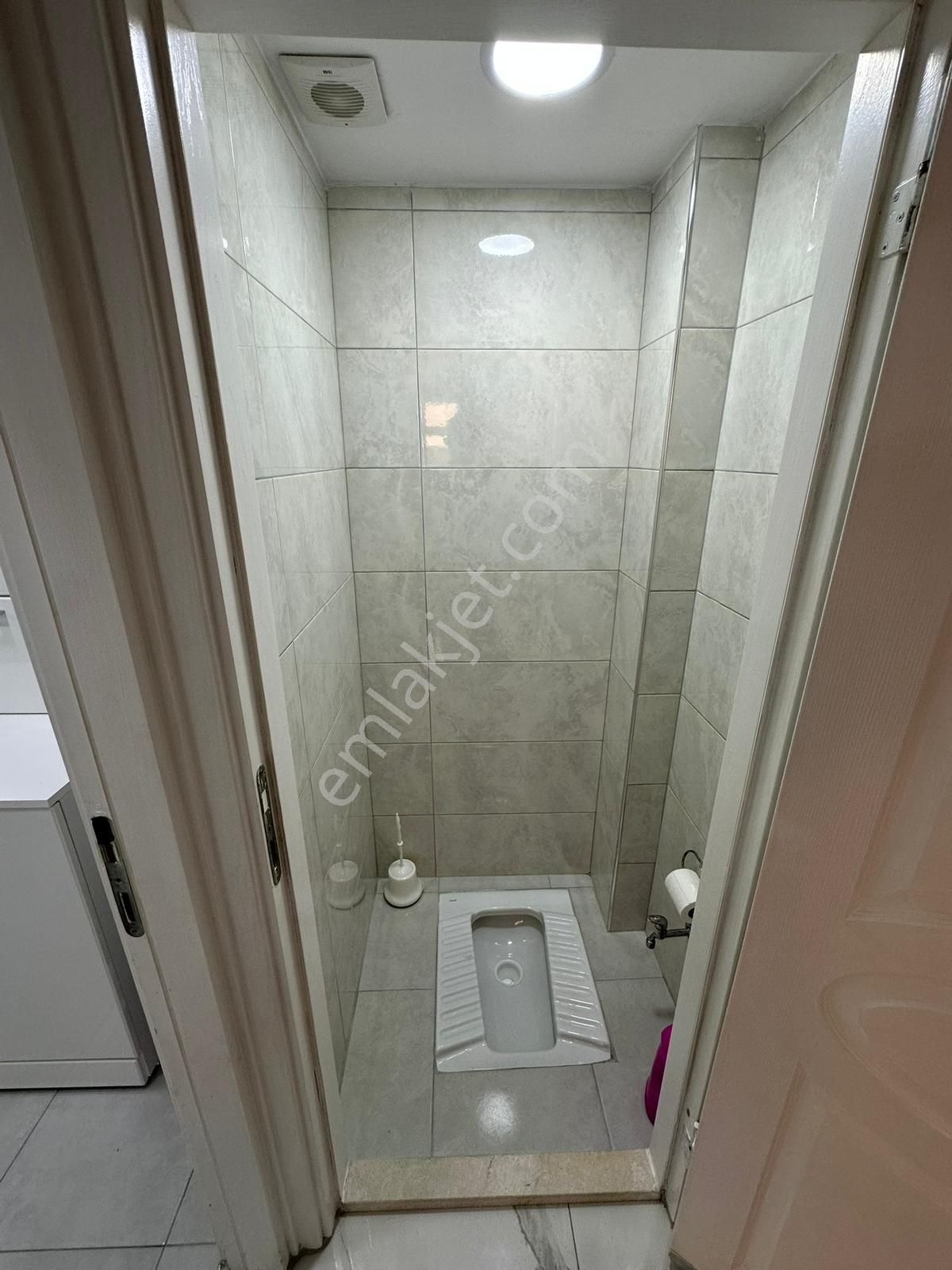Efka Gayrimenkulden Yenibosna Metro Metrobüse Yakın Satılık 80 M2 2+1 Daire - Görsel 14