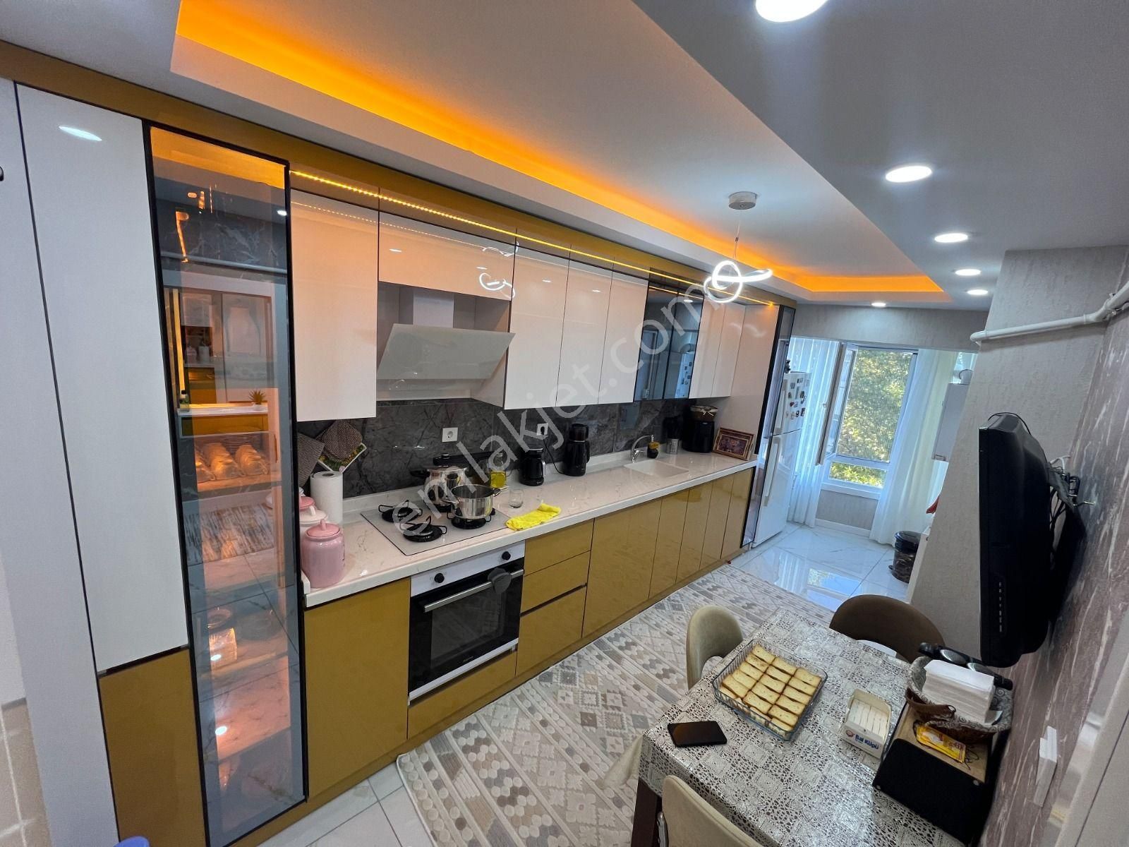 Mç Emlak'tan İstasyon Mahallesin'de 3+1 Satılık Daire - Görsel 3