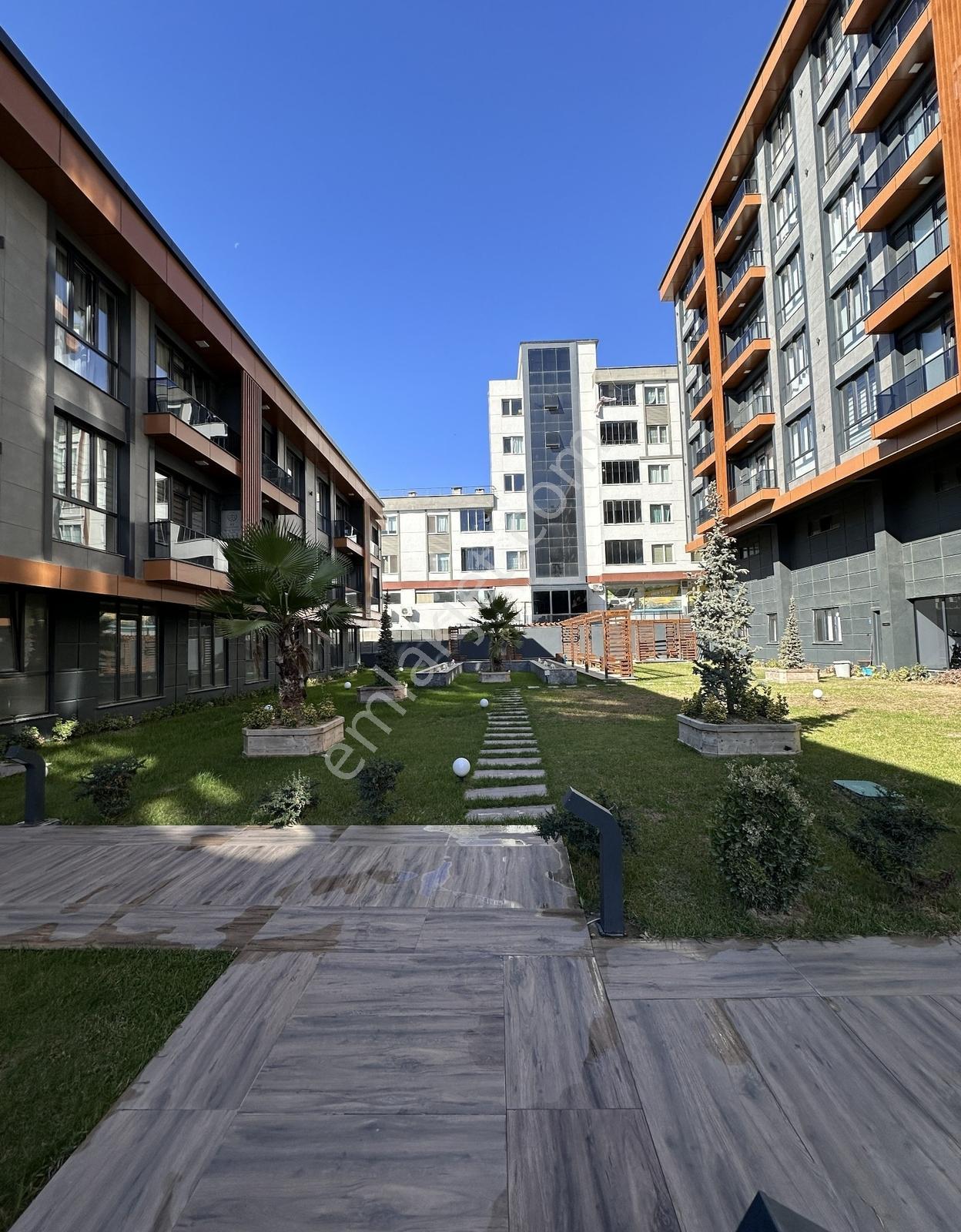 Redstone'dan Rumelide Site İçi Güvenlikli 1+1 Bulvar Cepheli - Görsel 6