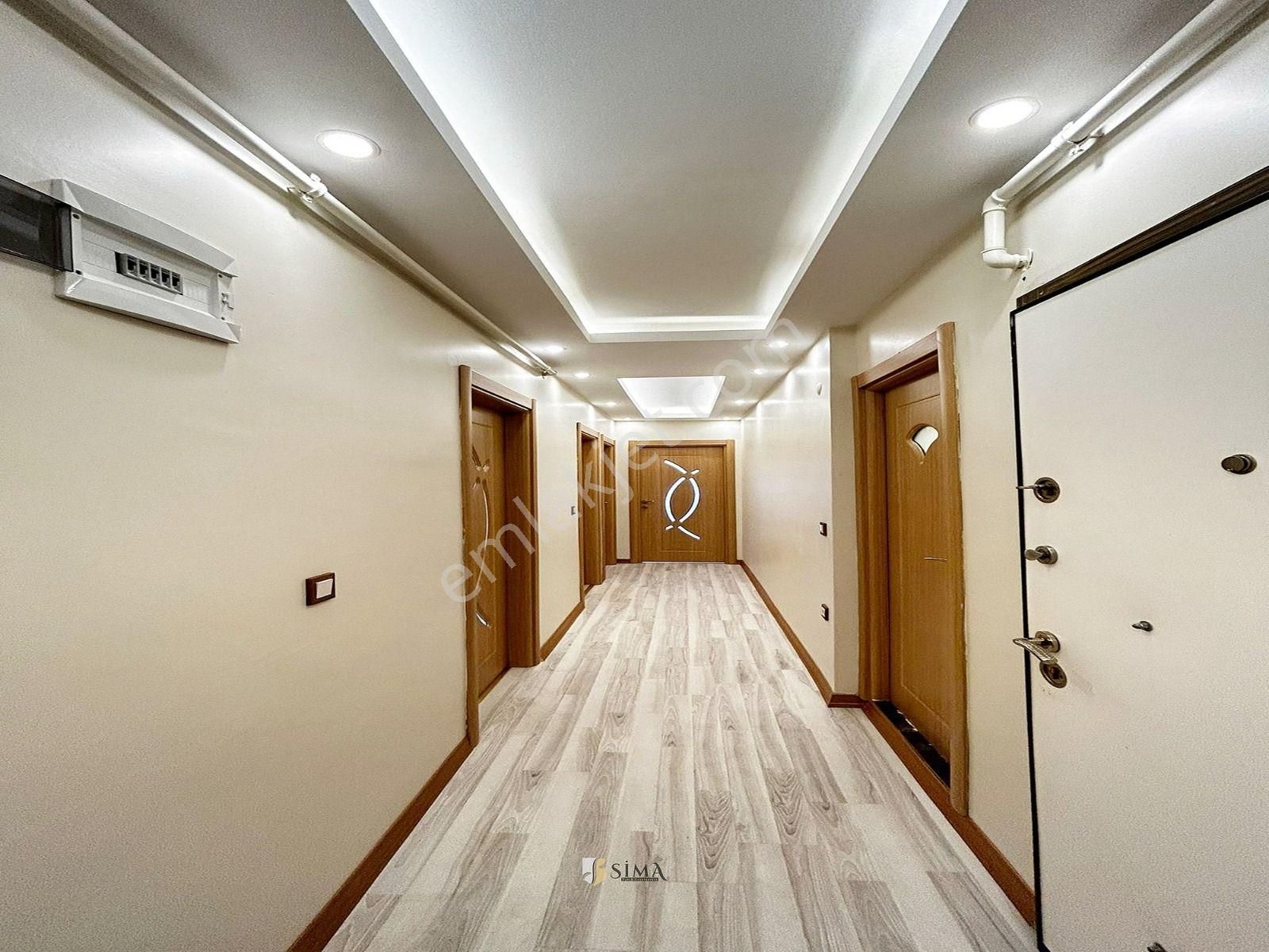 Sima Yapı'dan Metrobüse Yakın Aile Binasında 2+1 120 M2 Satılık Daire - Görsel 12