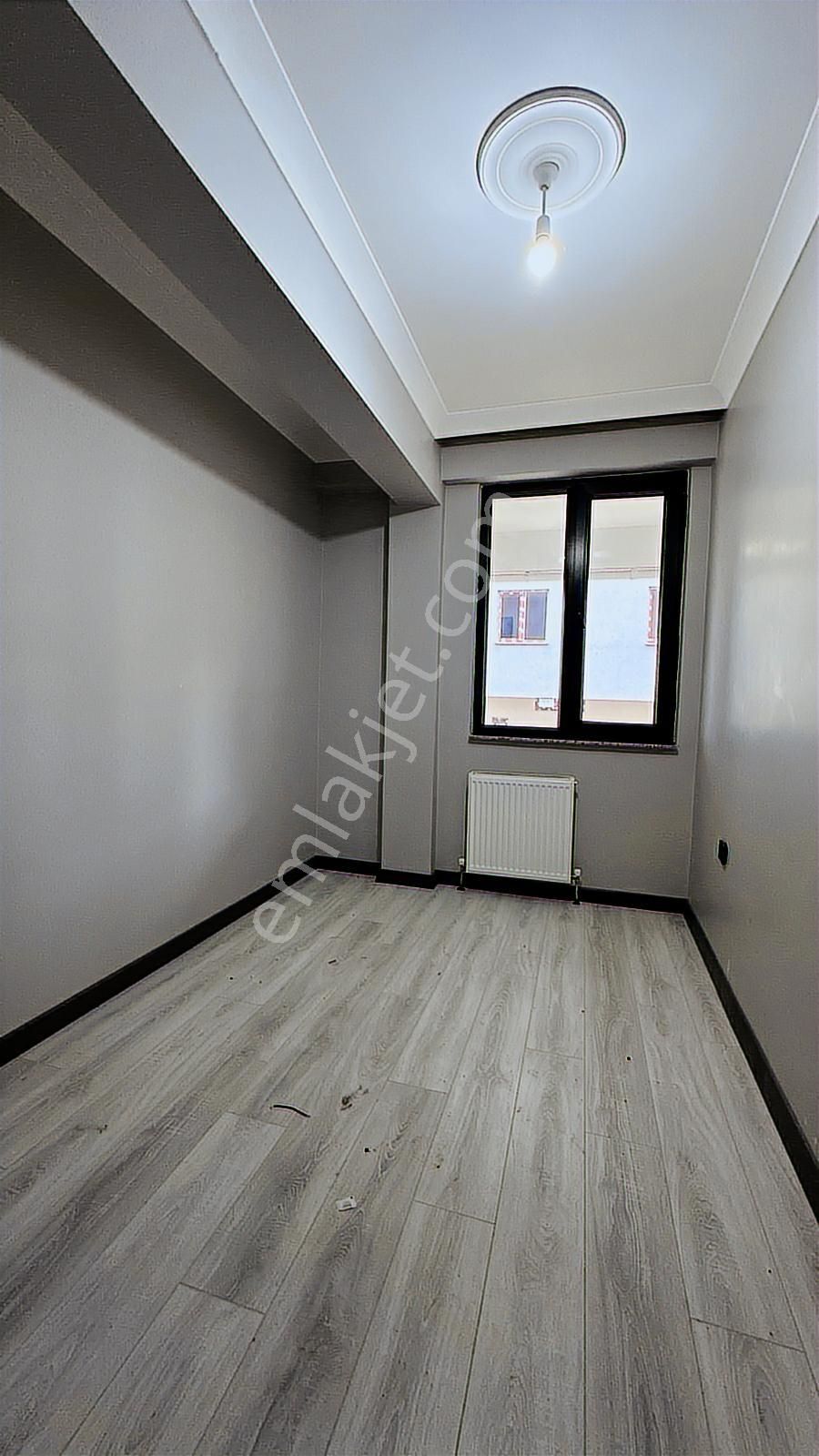 Redstone'dan Hatipte Yüksek Giriş 2+1 Memur Kiracılı Daire - Görsel 4