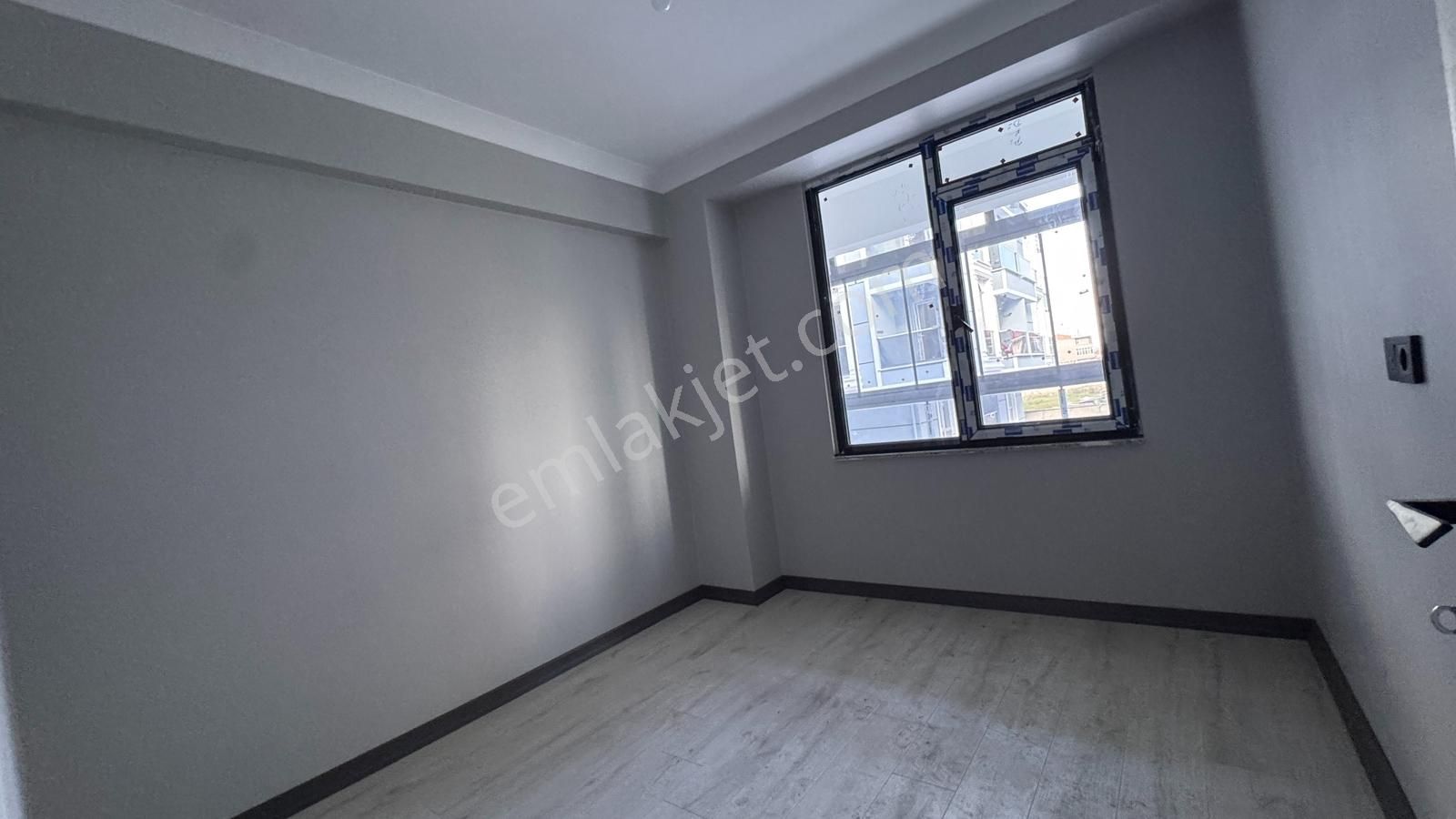 Redstone'dan Hatipte 2+1 Arakat Kapalı Balkonlu Oturuma Hazır - Görsel 16