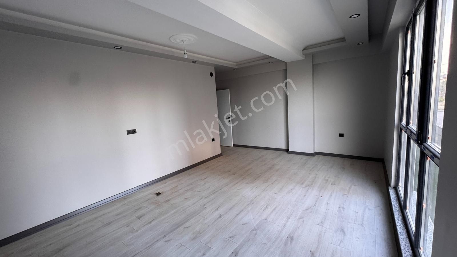 Redstone'dan Hatipte 2+1 Arakat Kapalı Balkonlu Oturuma Hazır - Görsel 11
