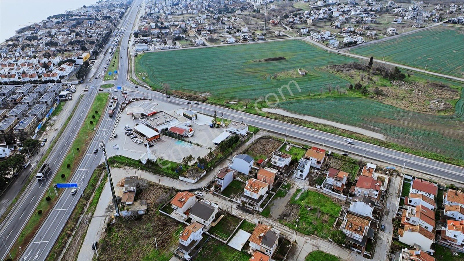 Redstone'dan Yenicede Satılık İkizvilla Projesi Hazır 170m2 Arsa - Görsel 8