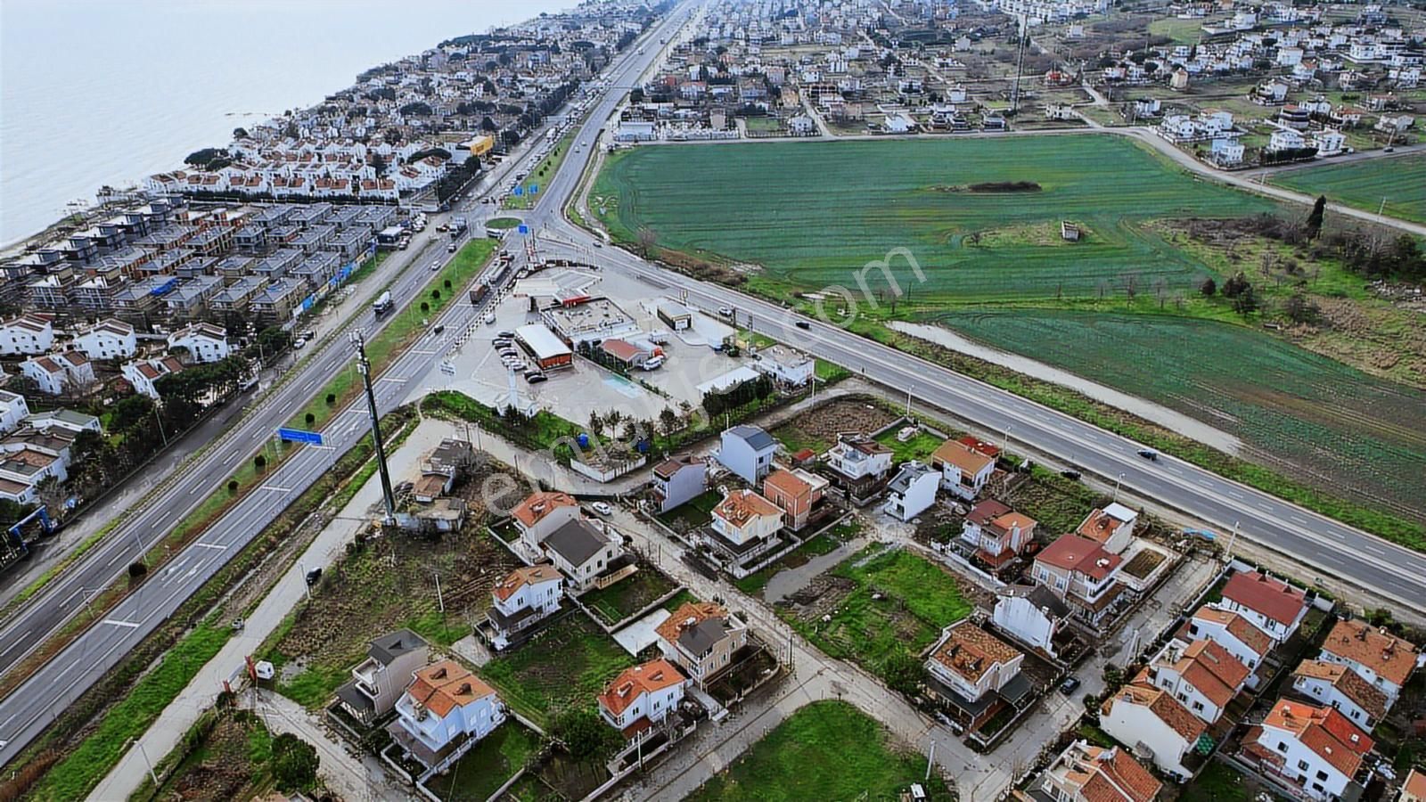 Redstone'dan Yenicede Satılık İkizvilla Projesi Hazır 170m2 Arsa - Görsel 4