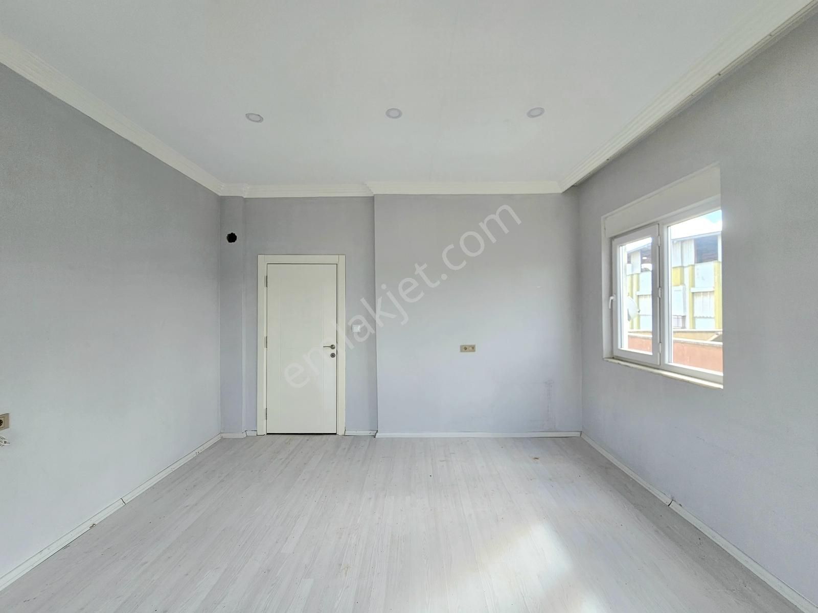 Şelale'de Kiralık 3+1 150m2 Geniş Ayrı Mutfaklı Çift Wc'li Daire - Görsel 12