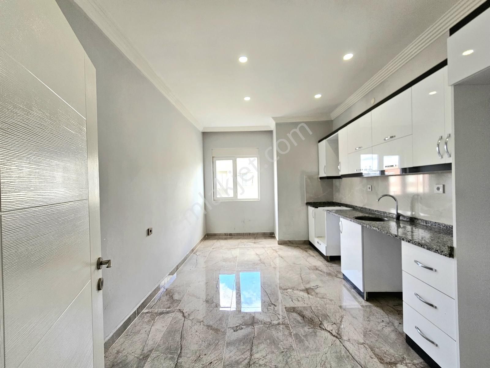 Şelale'de Kiralık 3+1 150m2 Geniş Ayrı Mutfaklı Çift Wc'li Daire - Görsel 8