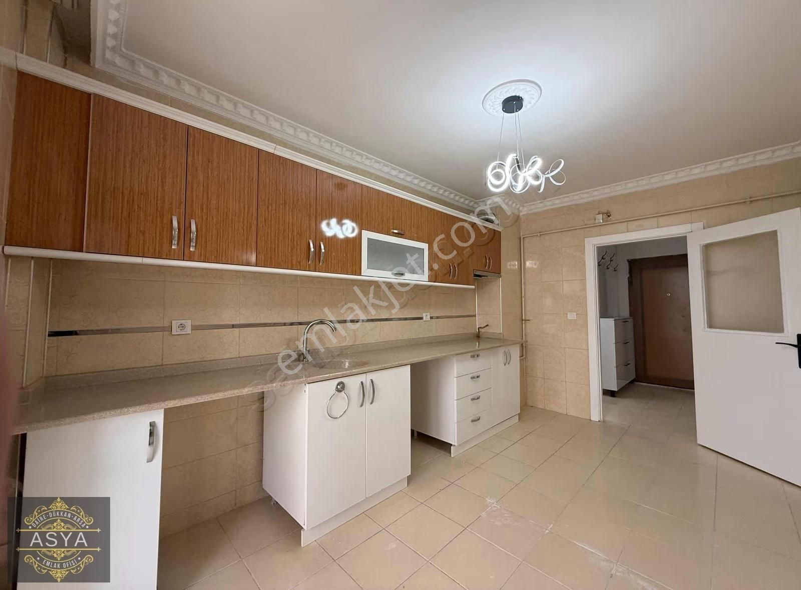 Osmangazi Cadde Dibi Yeni Bina Full Yapılı Kat Konumunda 3+1 - Görsel 20